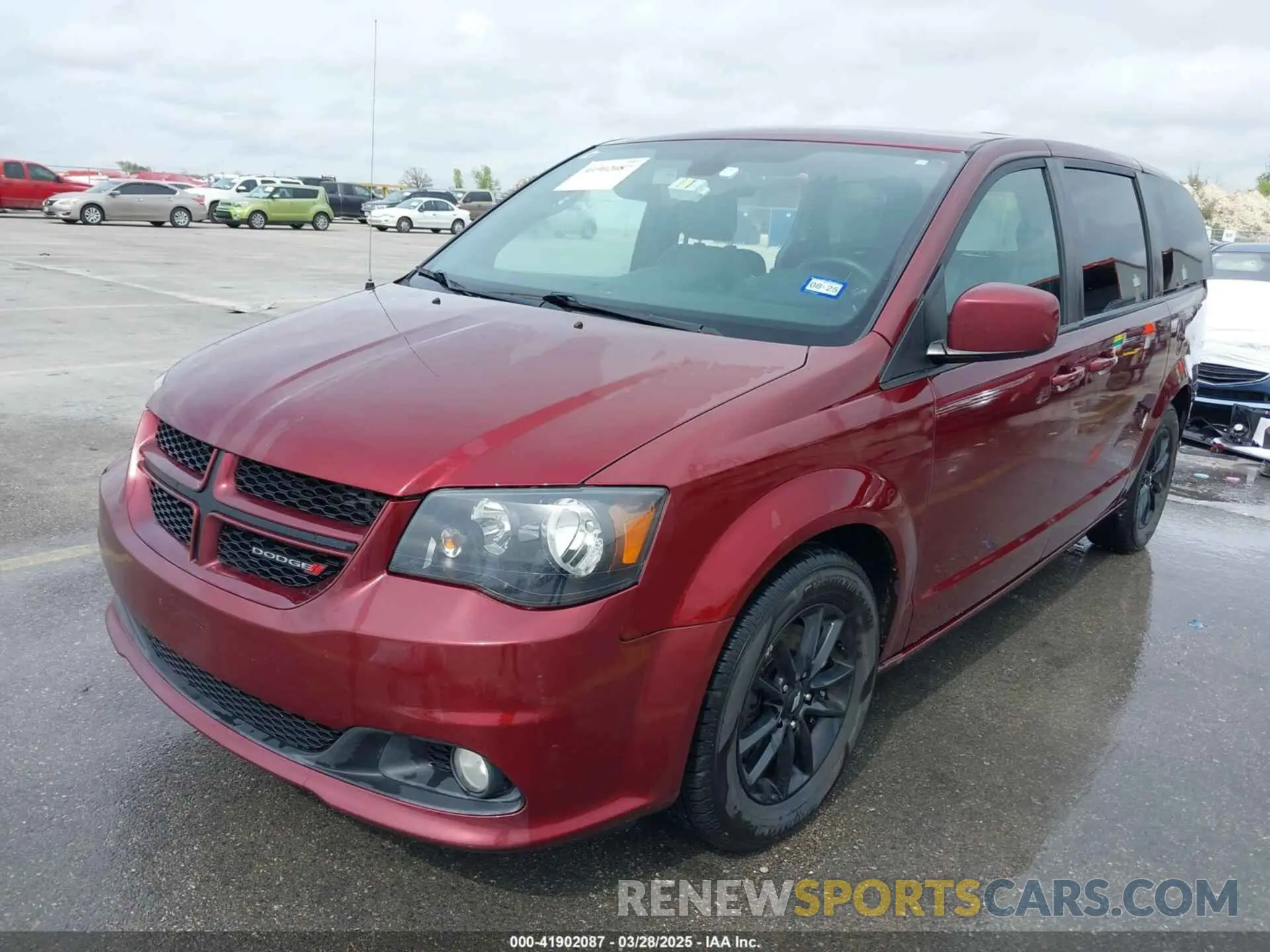2 Photograph of a damaged car 2C4RDGEG9KR765114 DODGE GRAND CARAVAN 2019