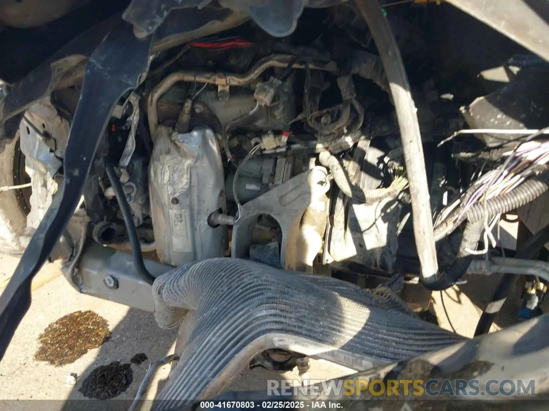 10 Photograph of a damaged car 2C4RDGEGXKR749990 DODGE GRAND CARAVAN 2019
