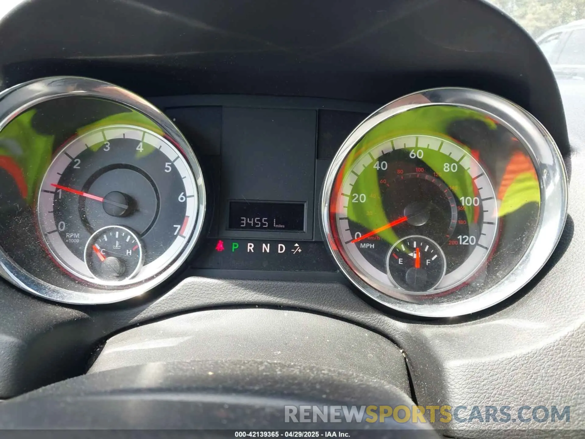 7 Photograph of a damaged car 2C7WDGBG2KR683817 DODGE GRAND CARAVAN 2019