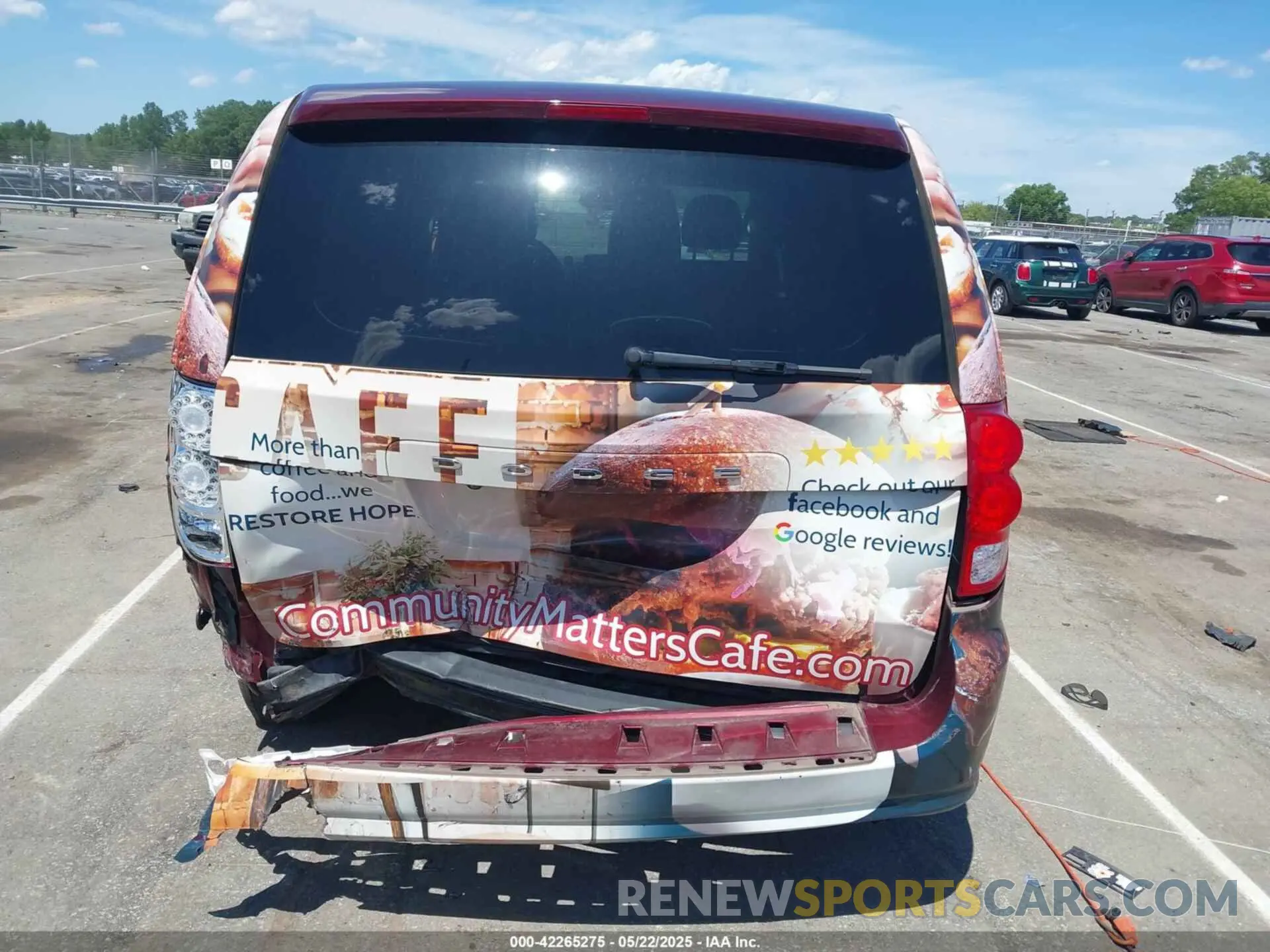 16 Photograph of a damaged car 2C4RDGBG0LR155527 DODGE GRAND CARAVAN 2020