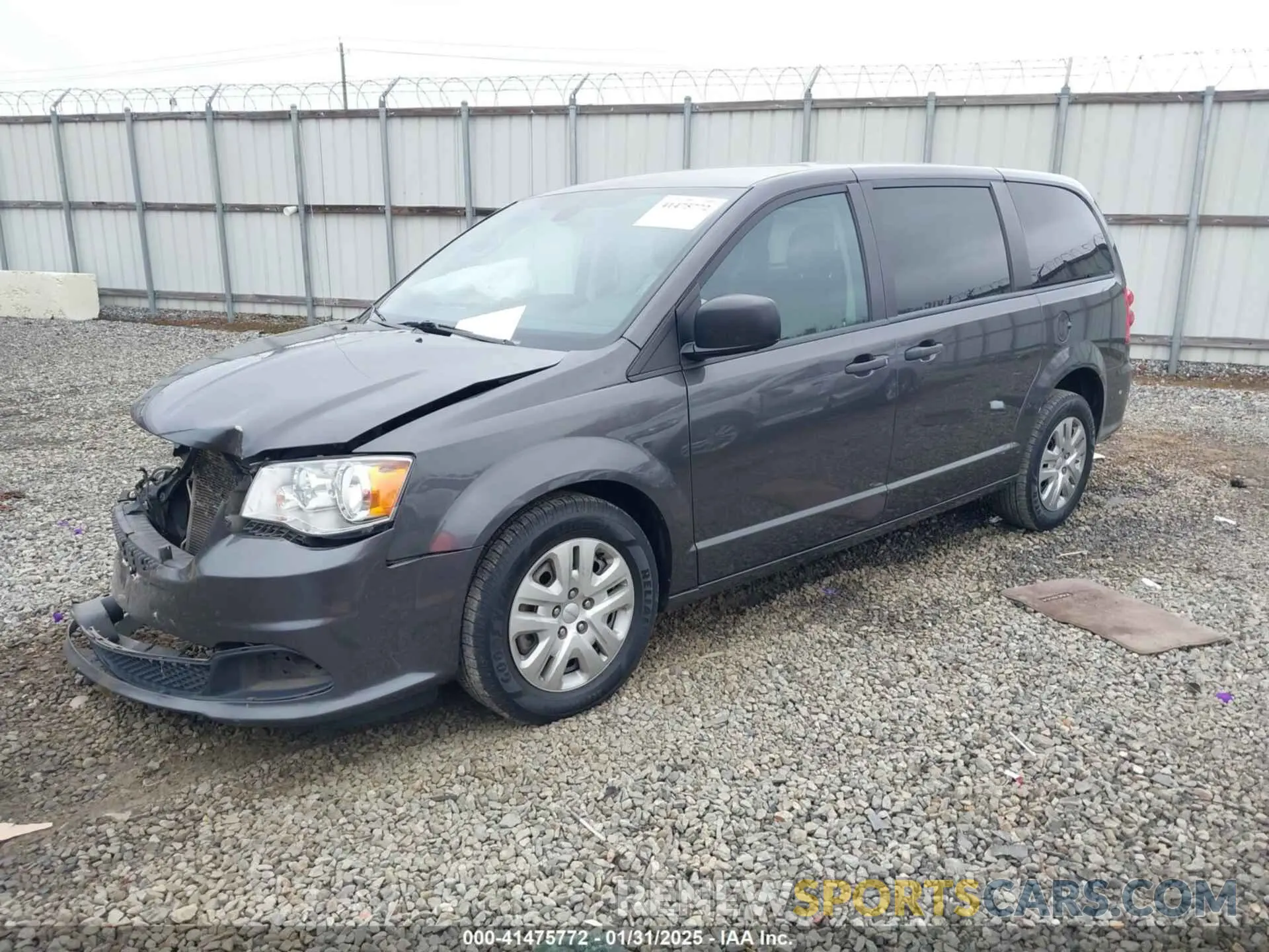 2 Photograph of a damaged car 2C4RDGBG5LR237320 DODGE GRAND CARAVAN 2020