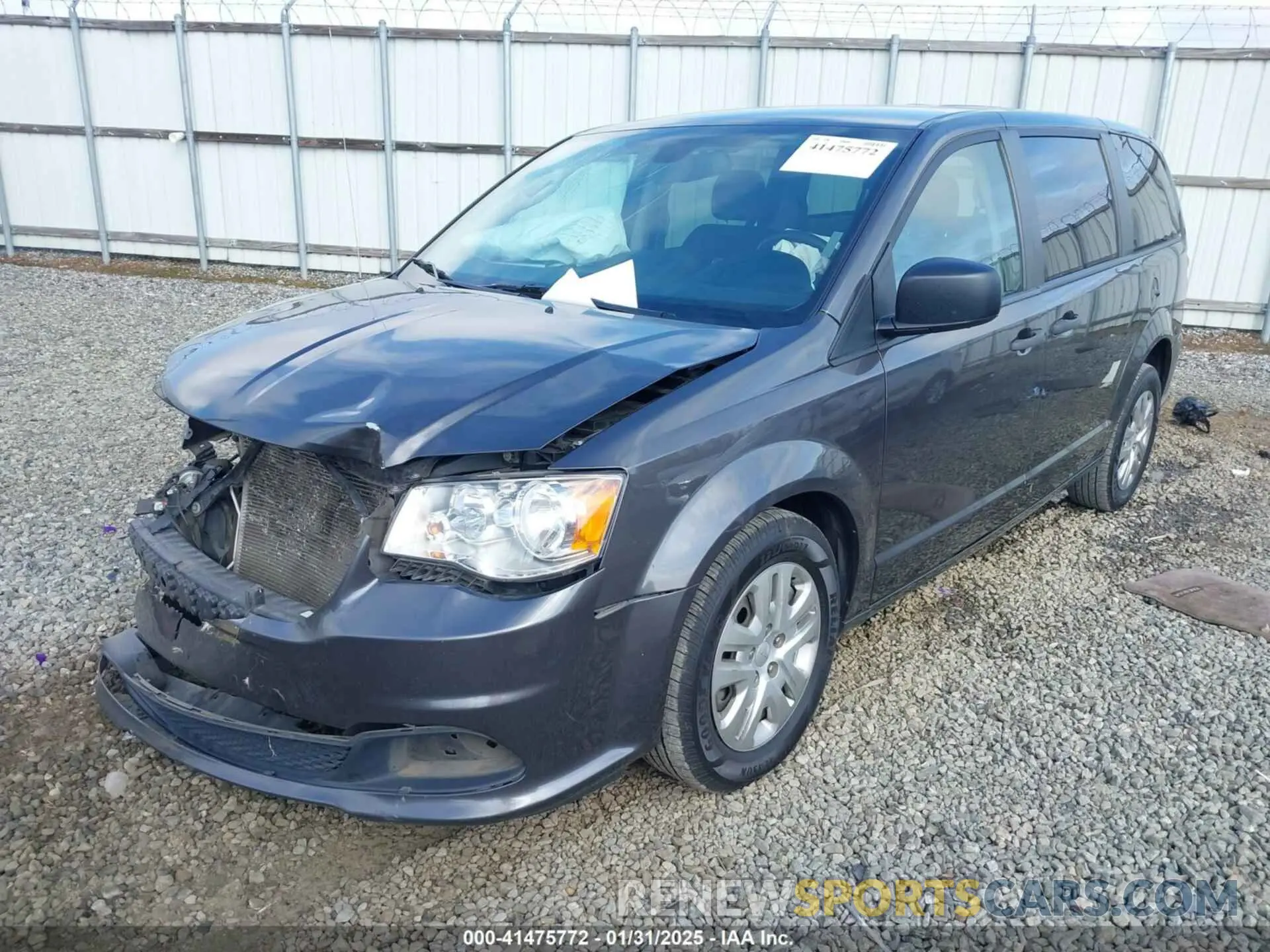 6 Photograph of a damaged car 2C4RDGBG5LR237320 DODGE GRAND CARAVAN 2020