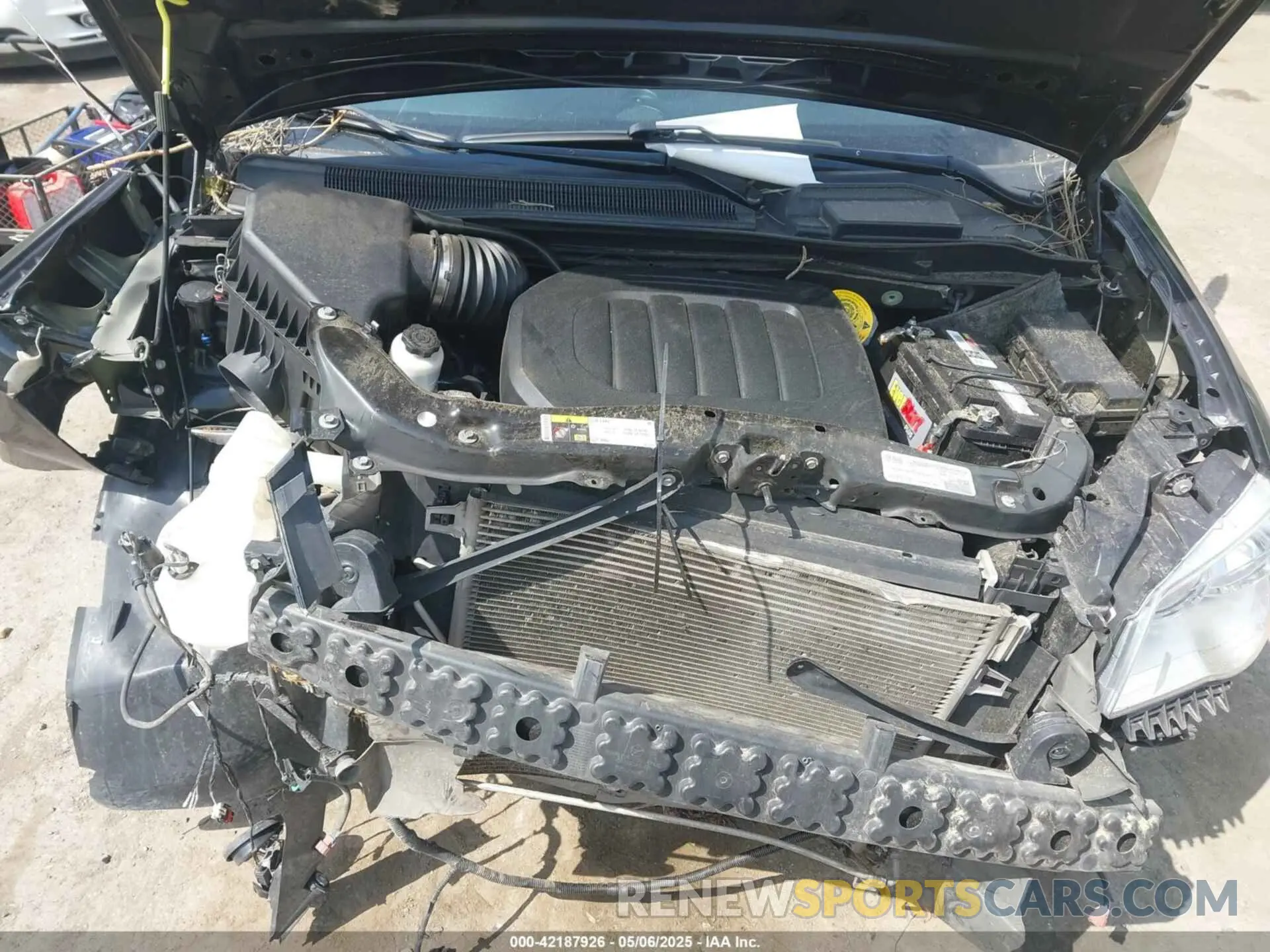 10 Photograph of a damaged car 2C4RDGCG0LR167014 DODGE GRAND CARAVAN 2020