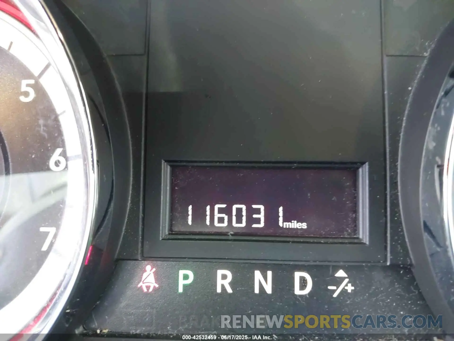 16 Photograph of a damaged car 2C4RDGCG3LR174085 DODGE GRAND CARAVAN 2020