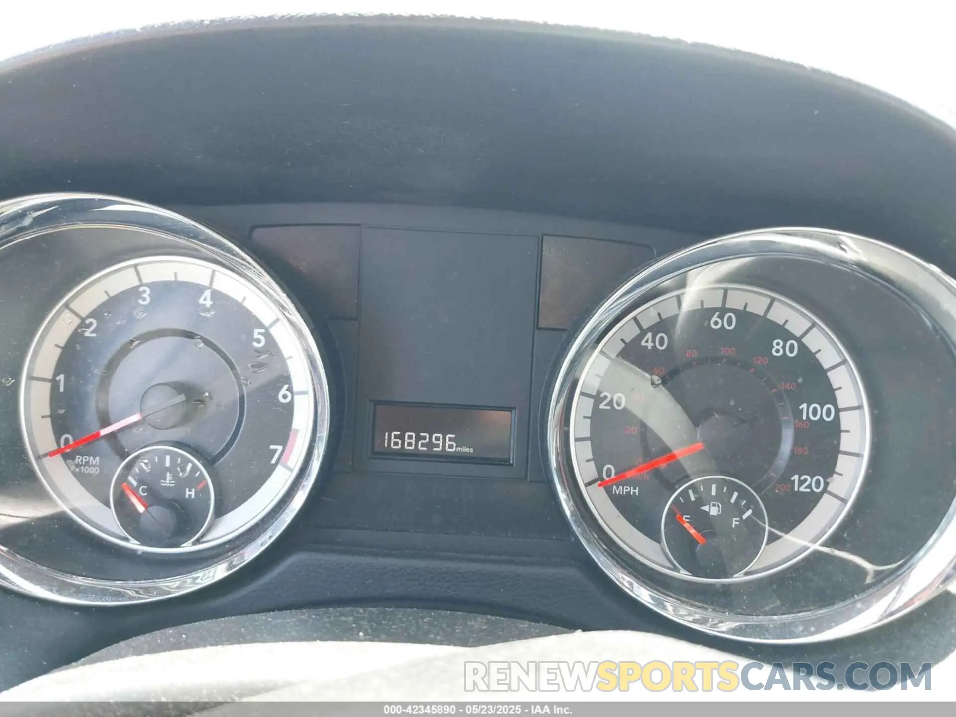7 Photograph of a damaged car 2C4RDGCG7LR170203 DODGE GRAND CARAVAN 2020