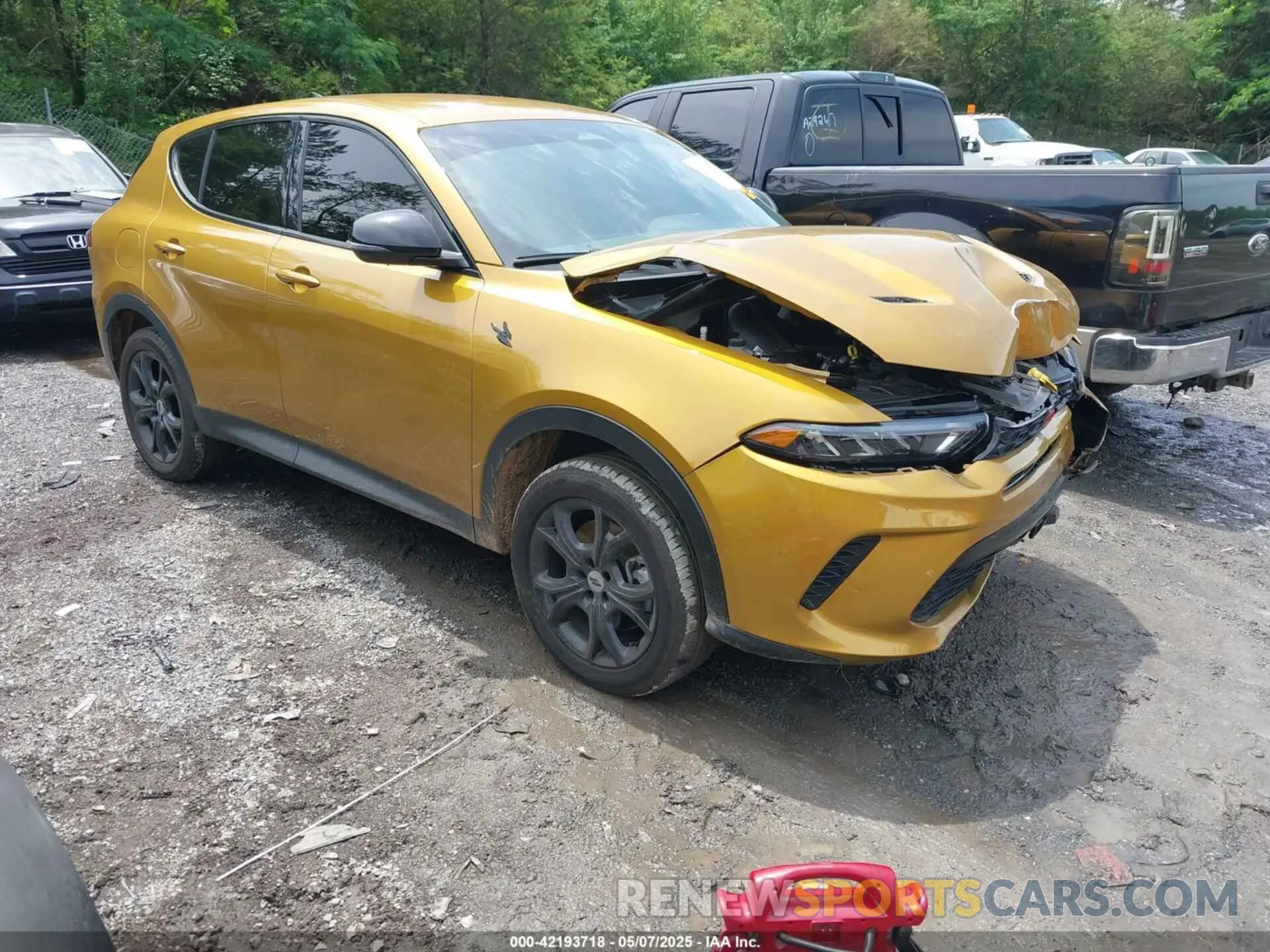 1 Photograph of a damaged car ZACNDFAN4R3A41186 DODGE HORNET 2024
