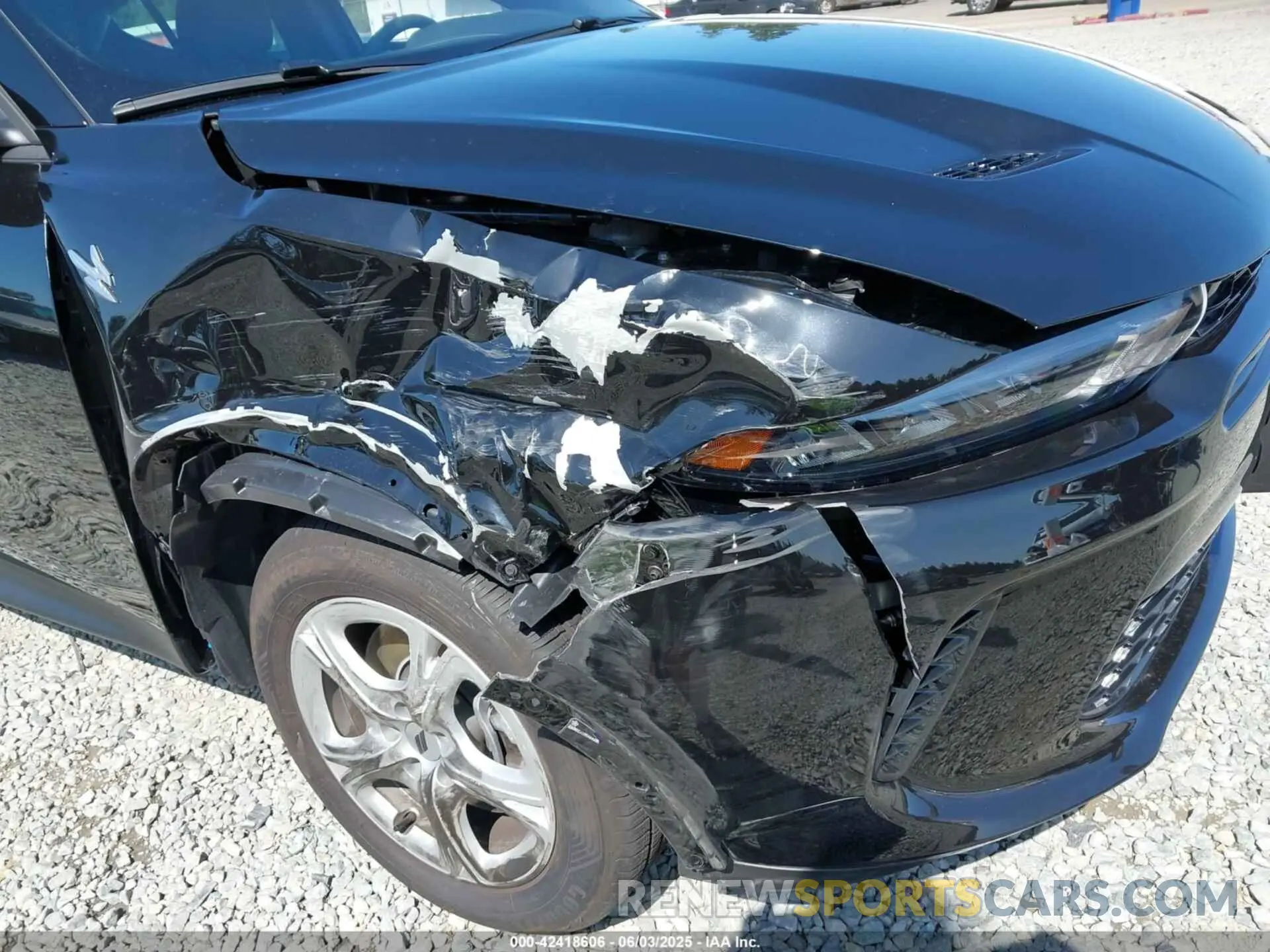 17 Photograph of a damaged car ZACNDFAN9R3A43189 DODGE HORNET 2024