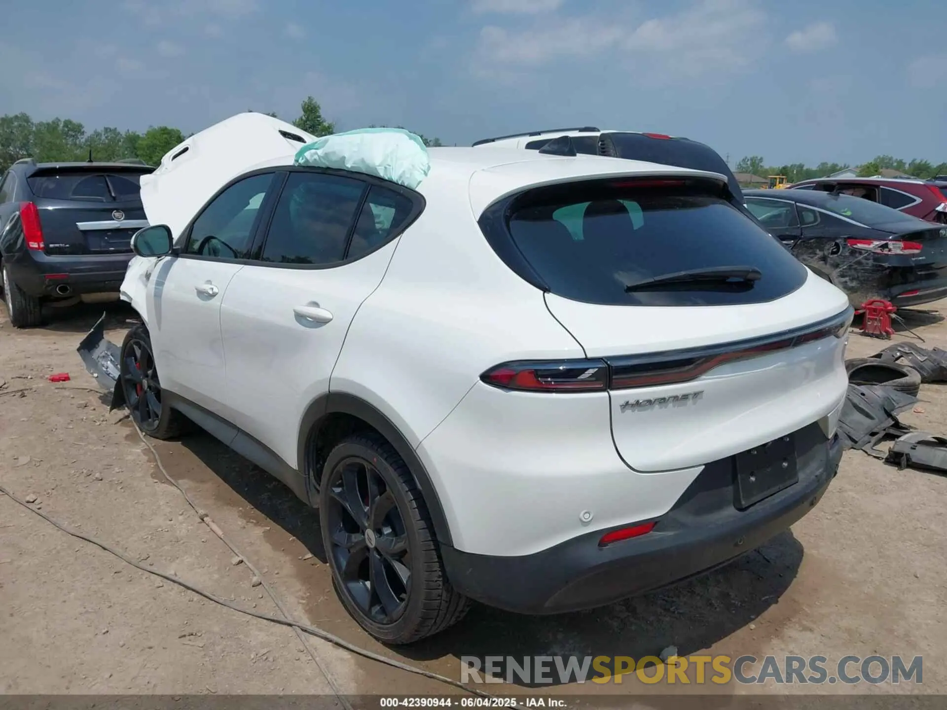 3 Photograph of a damaged car ZACNDFANXR3A36879 DODGE HORNET 2024