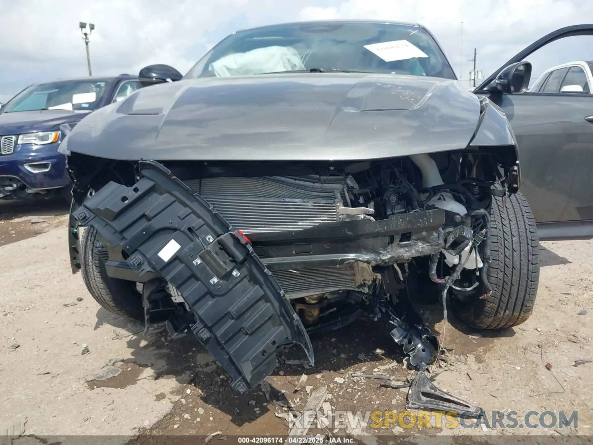 6 Photograph of a damaged car ZACNDFANXR3A37627 DODGE HORNET 2024