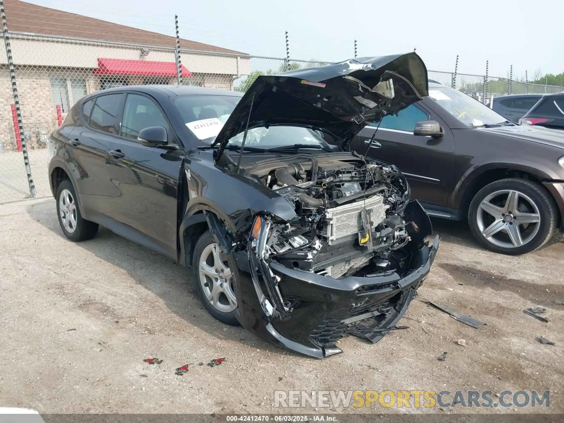 1 Photograph of a damaged car ZACNDFBN5R3A37114 DODGE HORNET 2024