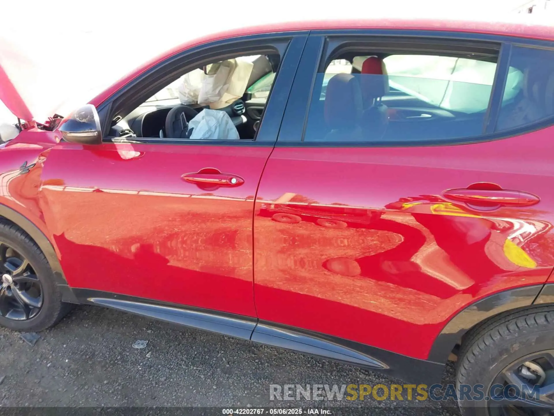 15 Photograph of a damaged car ZACPDFDW2R3A11021 DODGE HORNET 2024