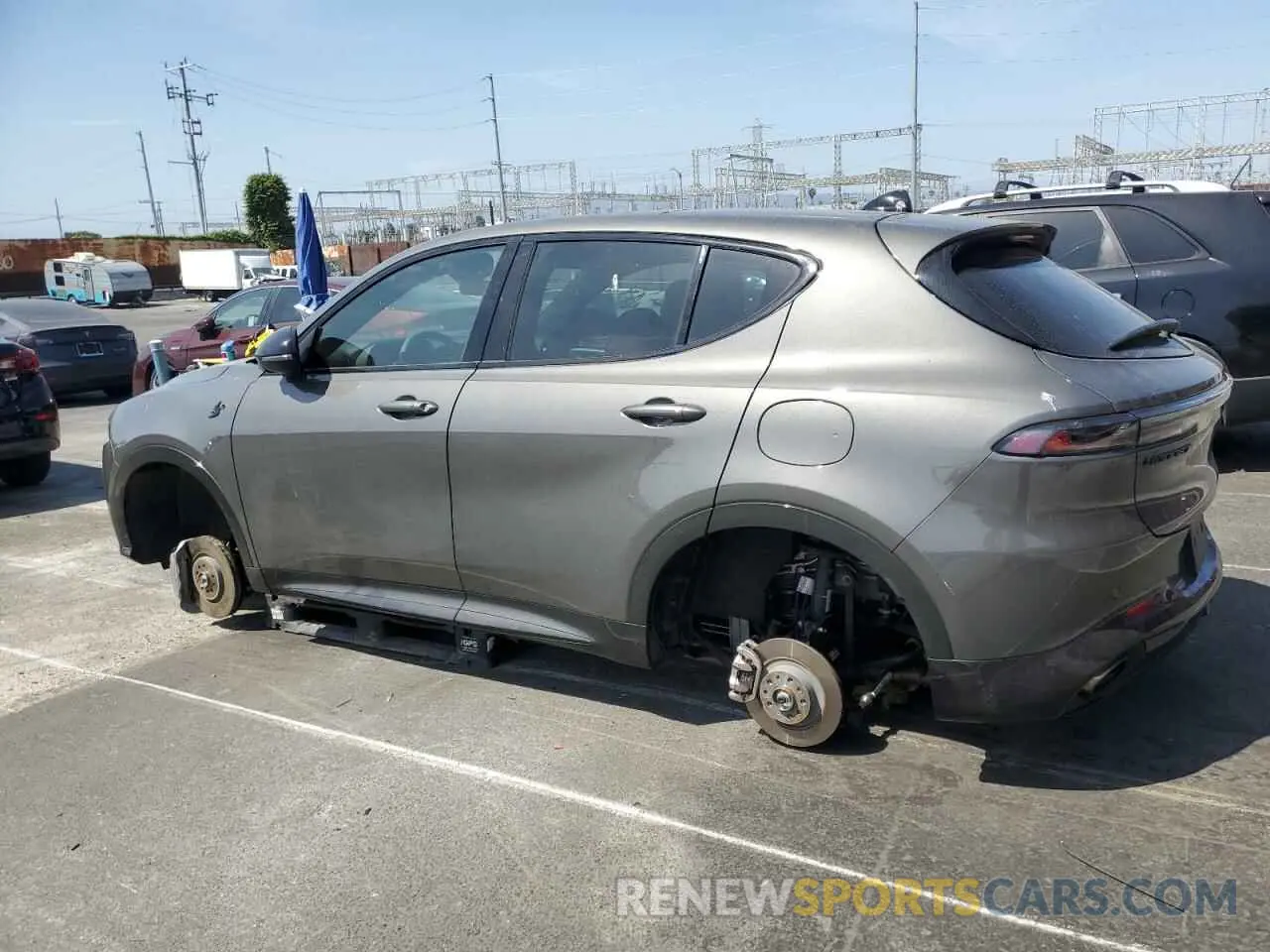 2 Photograph of a damaged car ZACPDFDW8R3A09306 DODGE HORNET R/T 2024