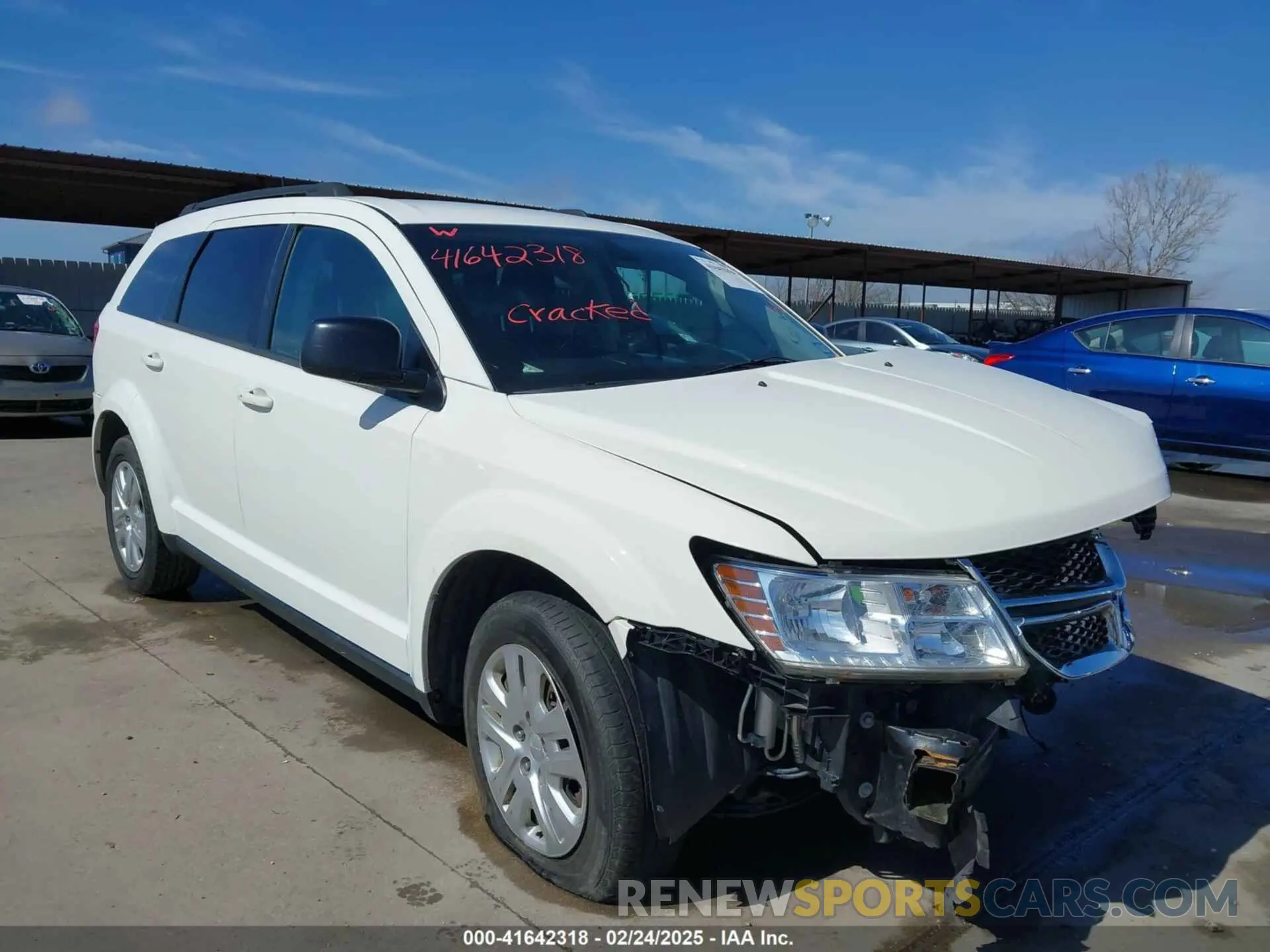 1 Photograph of a damaged car 3C4PDCAB1KT868065 DODGE JOURNEY 2019