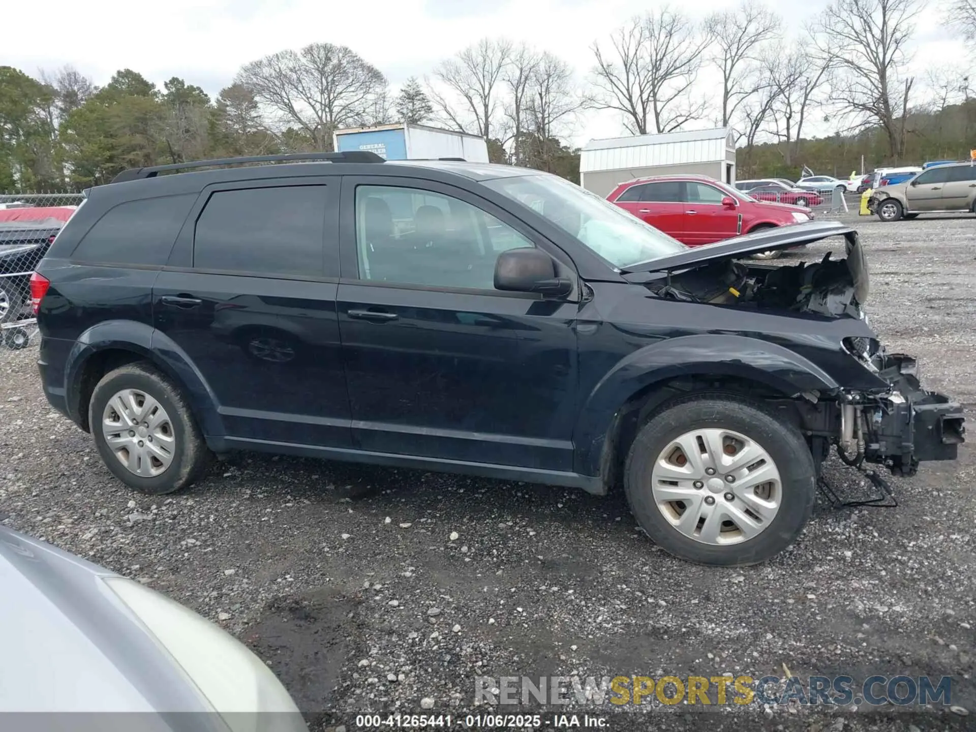 12 Photograph of a damaged car 3C4PDCAB1KT870382 DODGE JOURNEY 2019