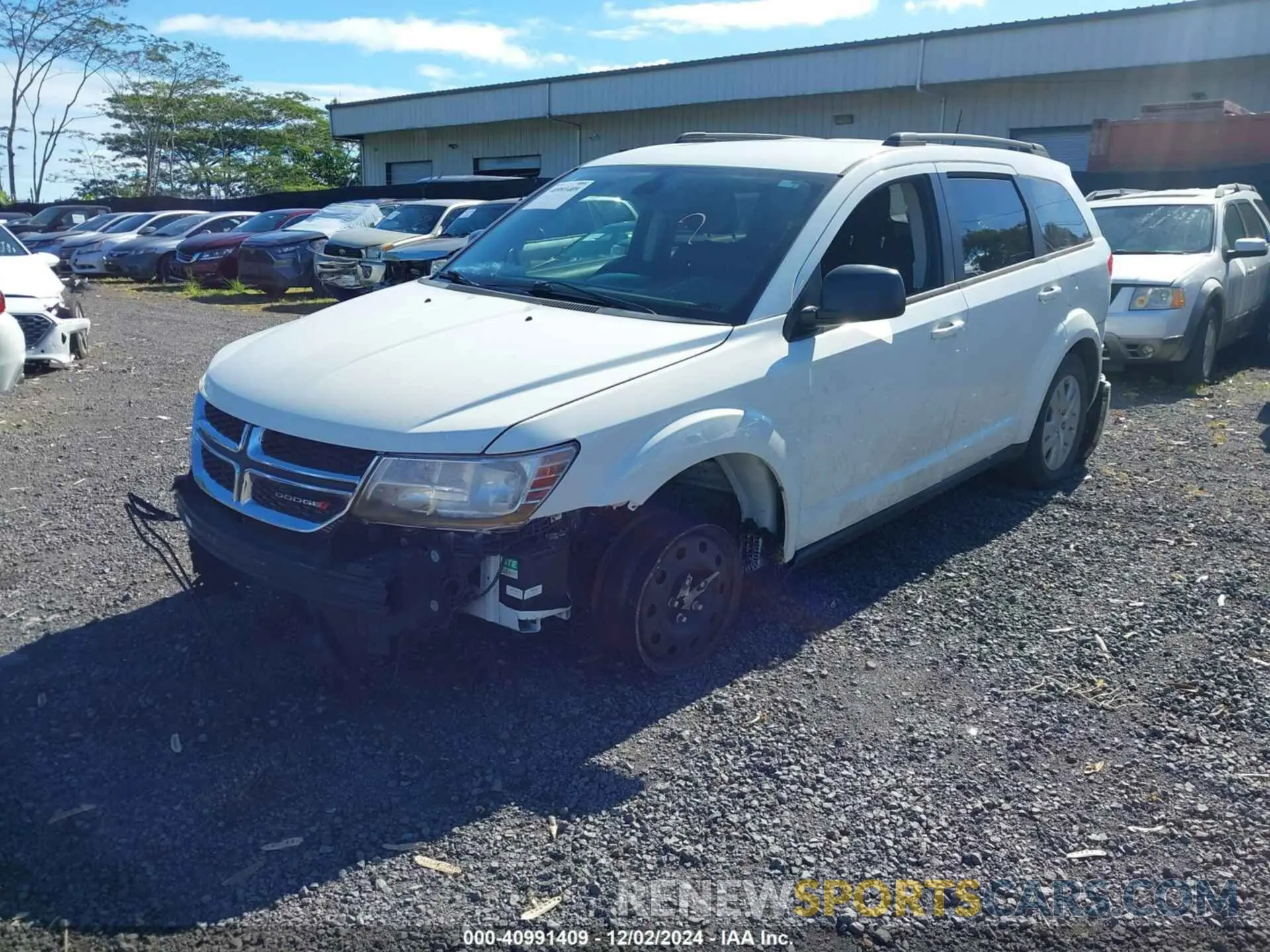 2 Photograph of a damaged car 3C4PDCAB2KT810207 DODGE JOURNEY 2019