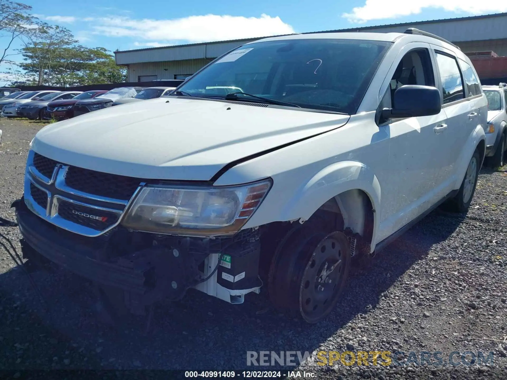 6 Photograph of a damaged car 3C4PDCAB2KT810207 DODGE JOURNEY 2019