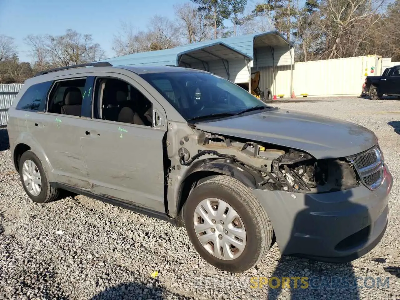4 Photograph of a damaged car 3C4PDCAB2KT815598 DODGE JOURNEY 2019