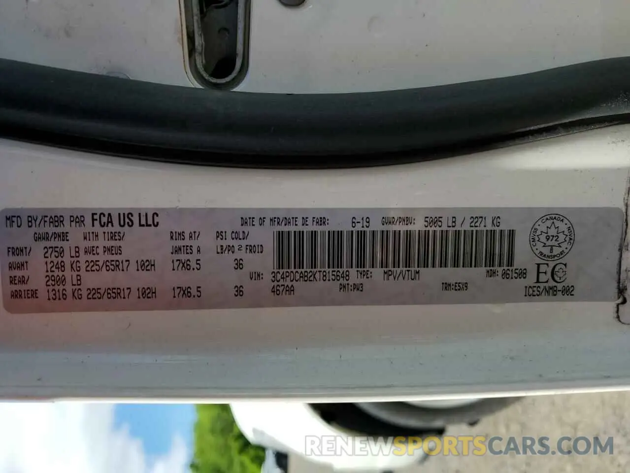 13 Photograph of a damaged car 3C4PDCAB2KT815648 DODGE JOURNEY 2019