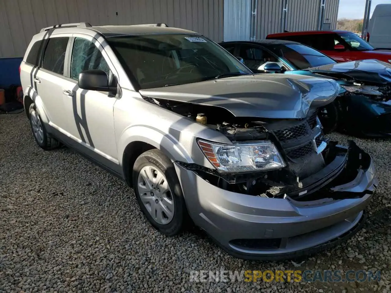 4 Photograph of a damaged car 3C4PDCAB3KT855978 DODGE JOURNEY 2019