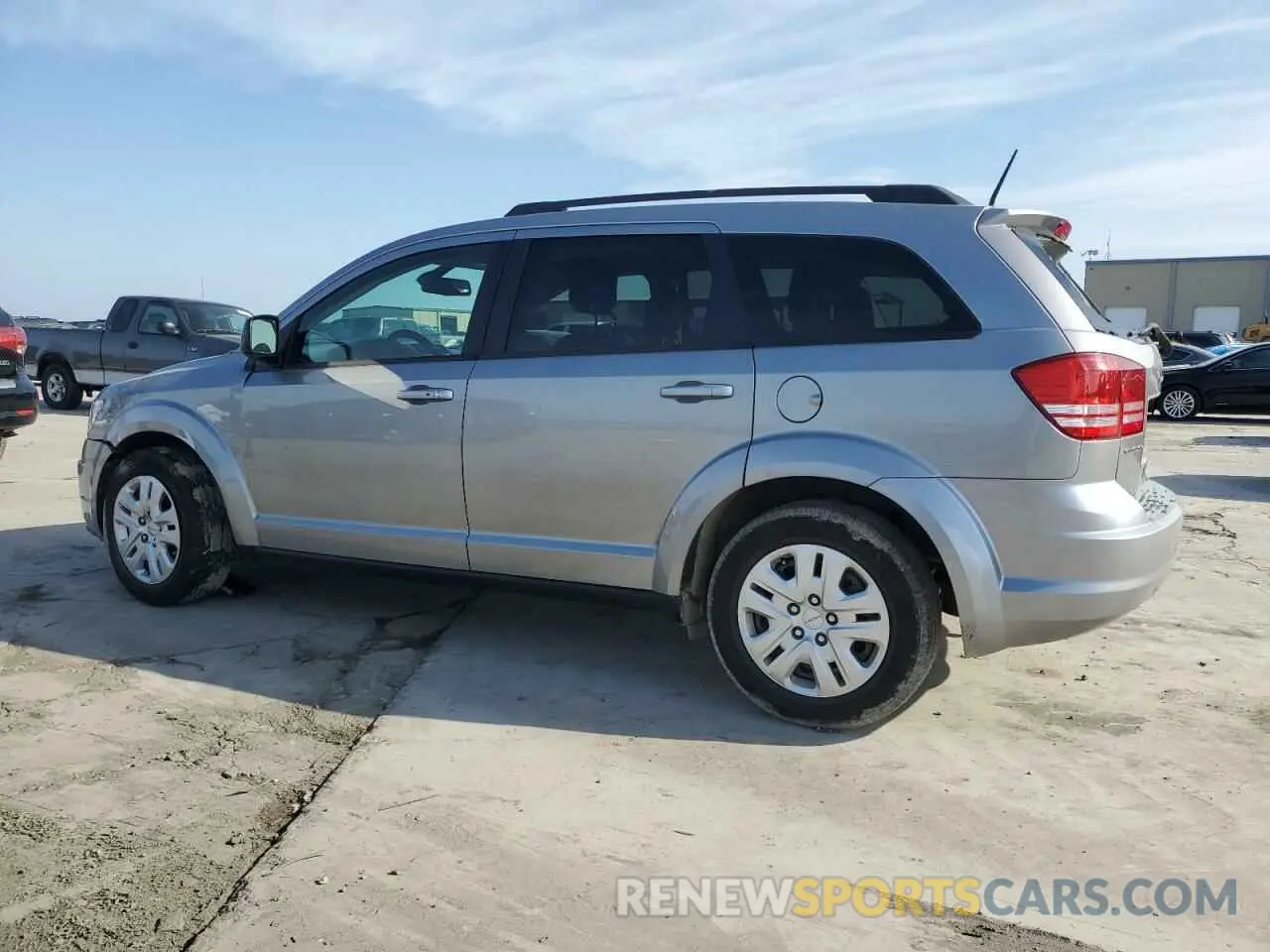 2 Photograph of a damaged car 3C4PDCAB3KT859691 DODGE JOURNEY 2019