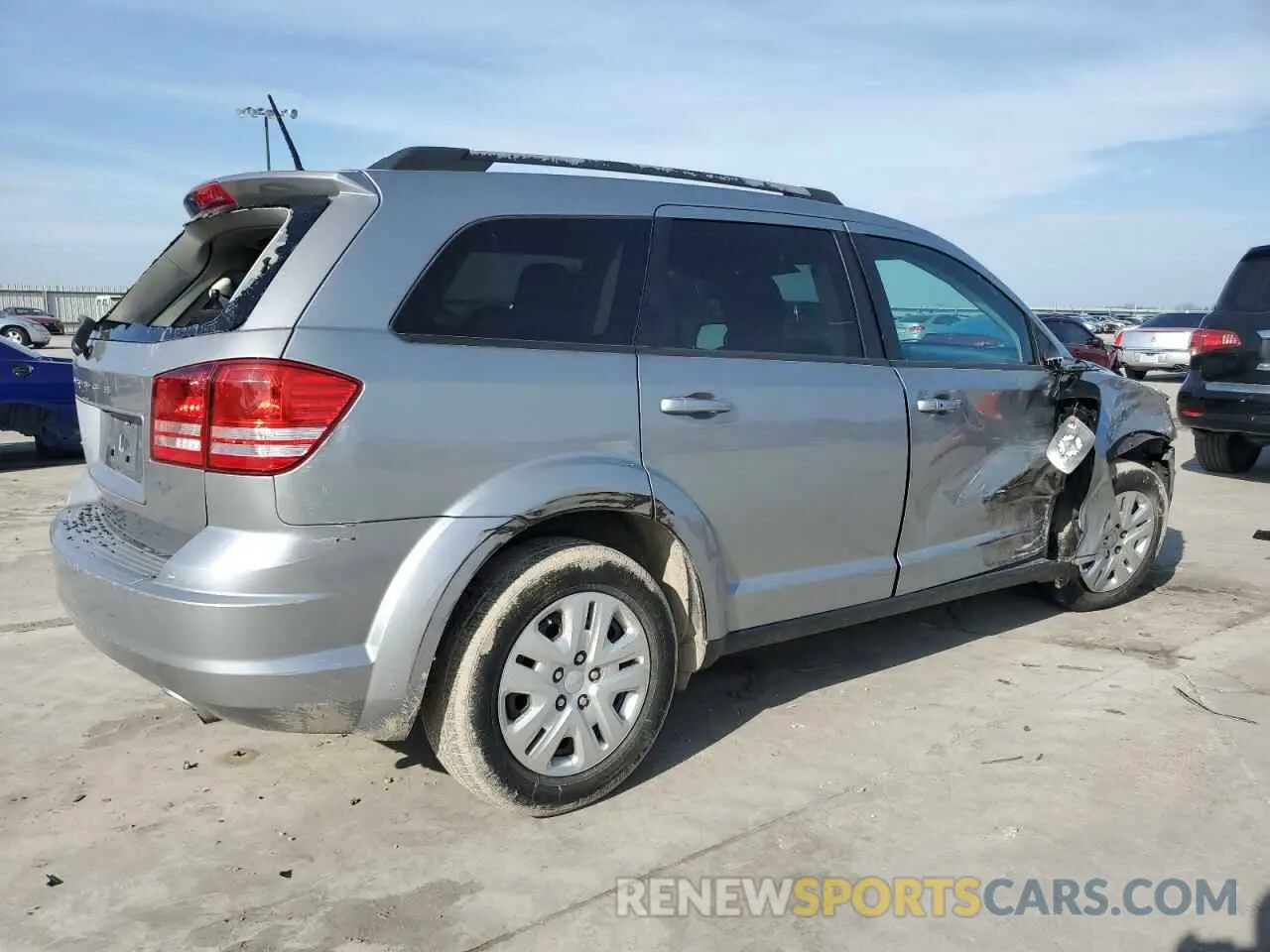 3 Photograph of a damaged car 3C4PDCAB3KT859691 DODGE JOURNEY 2019
