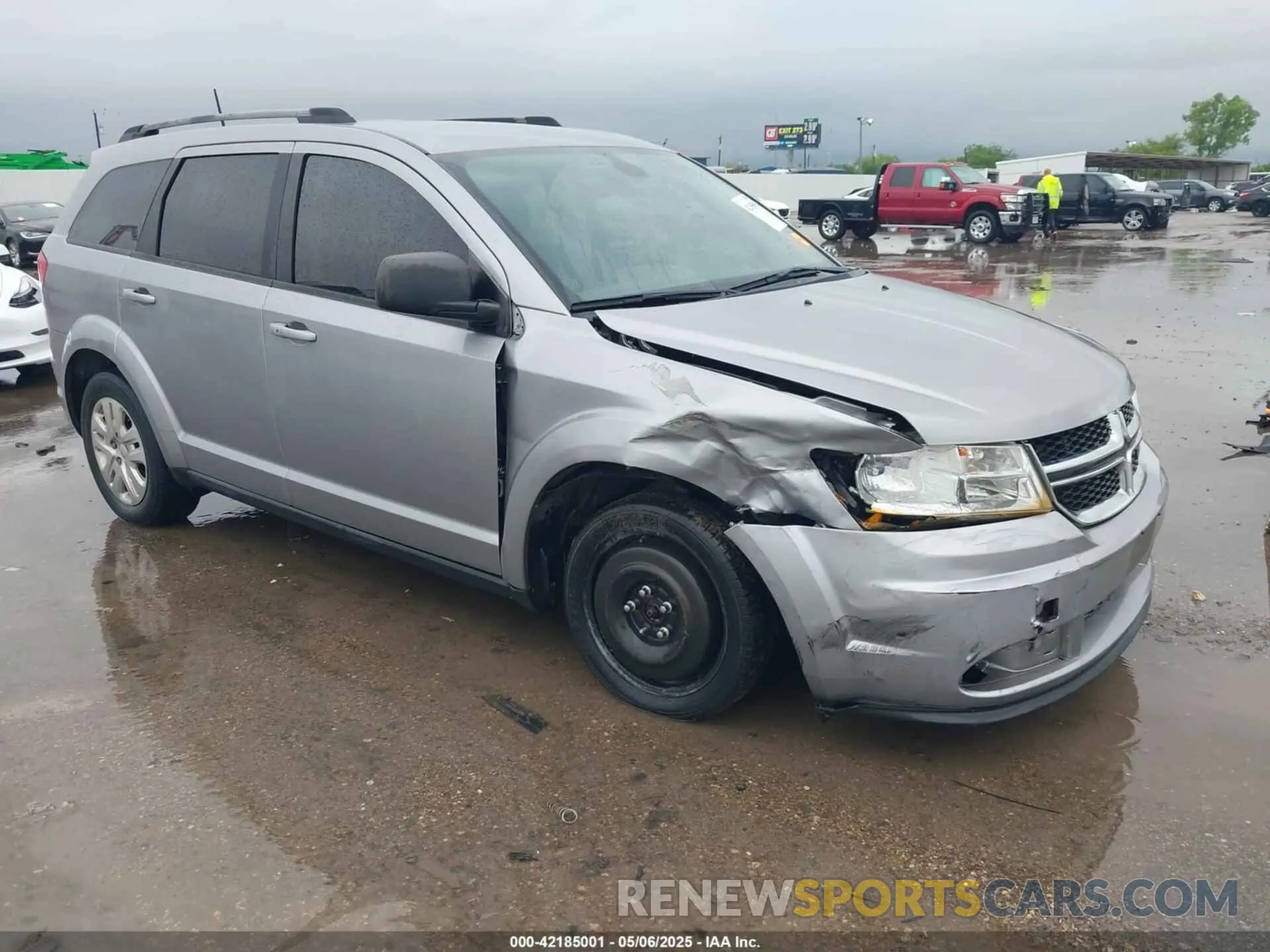 1 Photograph of a damaged car 3C4PDCAB3KT868004 DODGE JOURNEY 2019