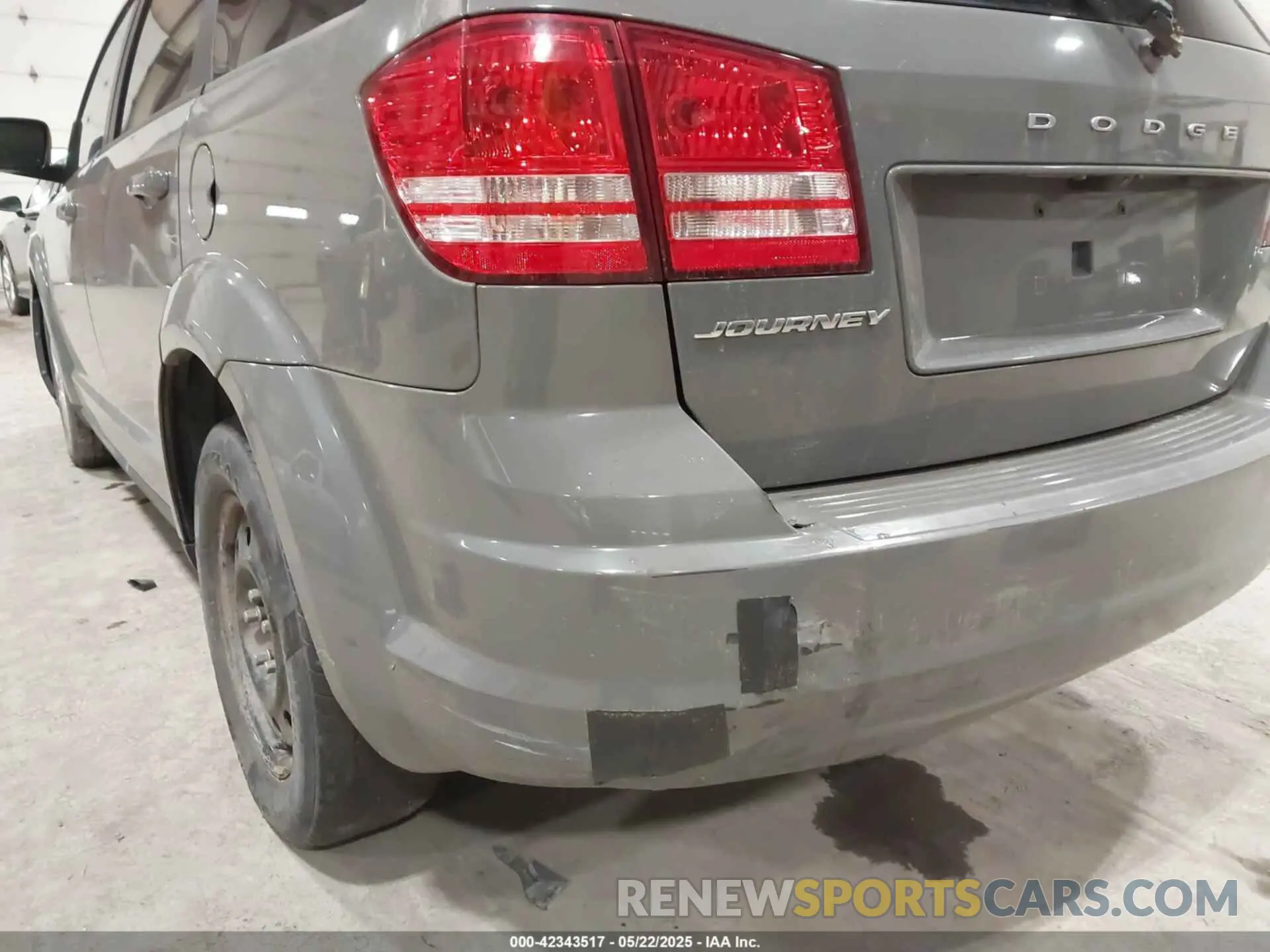 20 Photograph of a damaged car 3C4PDCAB3KT872327 DODGE JOURNEY 2019