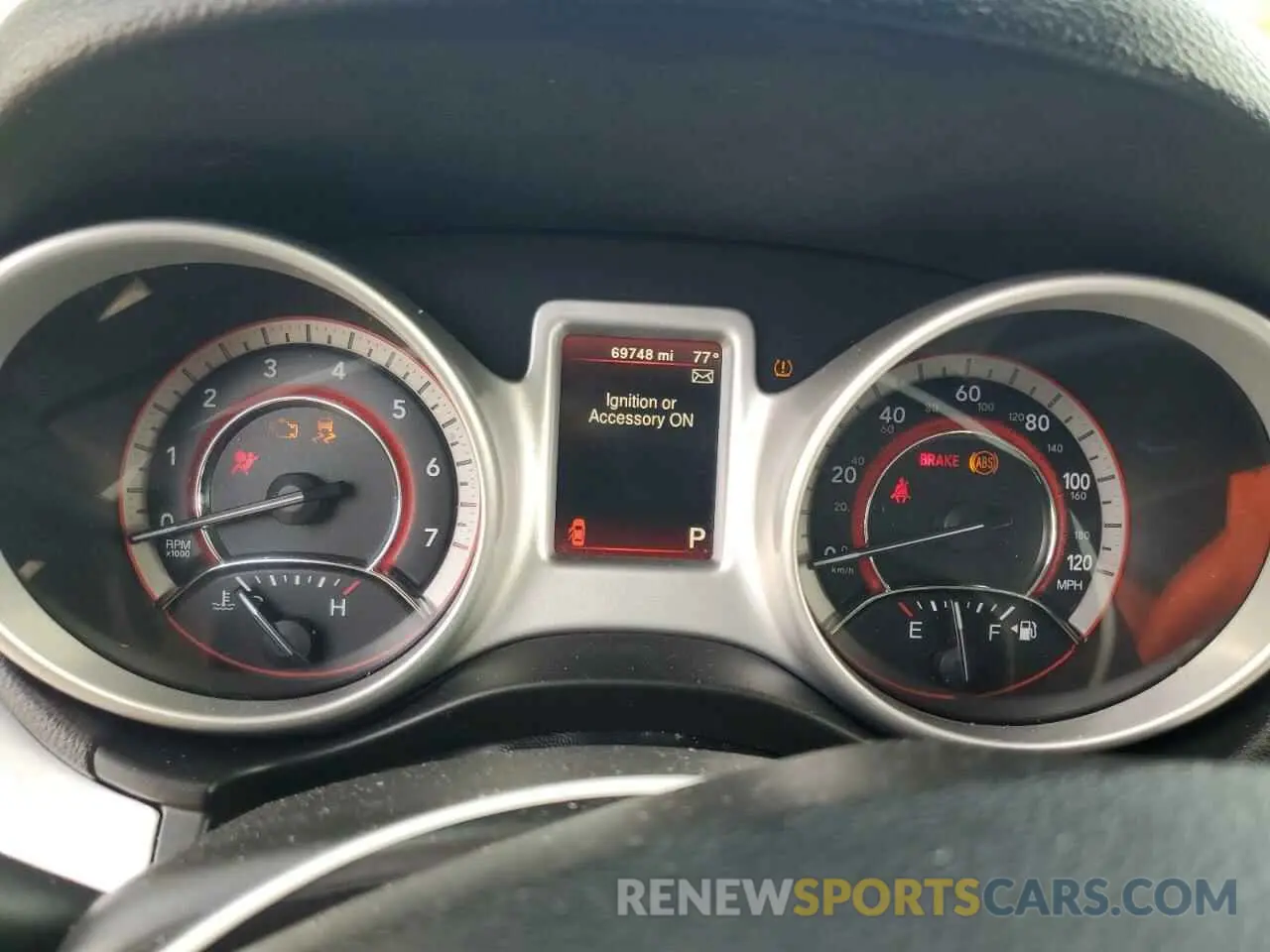 9 Photograph of a damaged car 3C4PDCAB4KT746719 DODGE JOURNEY 2019