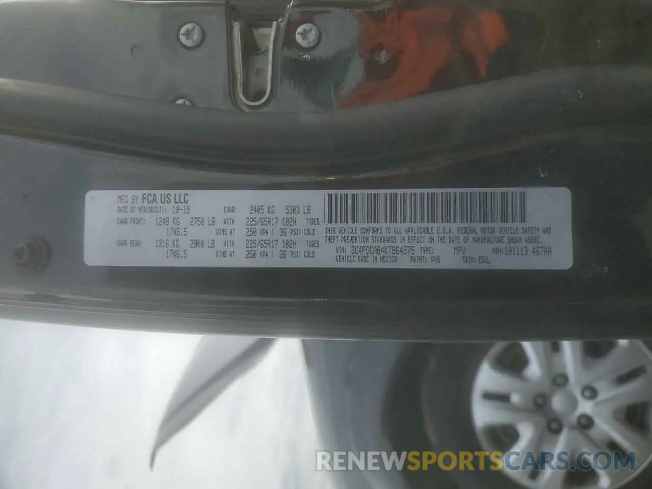 15 Photograph of a damaged car 3C4PDCAB4KT864575 DODGE JOURNEY 2019