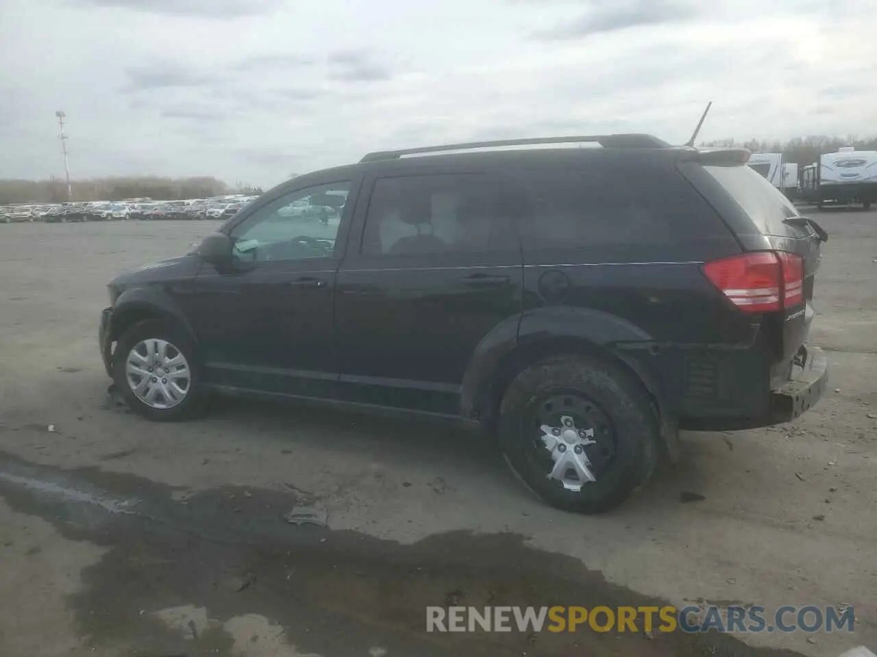 2 Photograph of a damaged car 3C4PDCAB4KT864575 DODGE JOURNEY 2019
