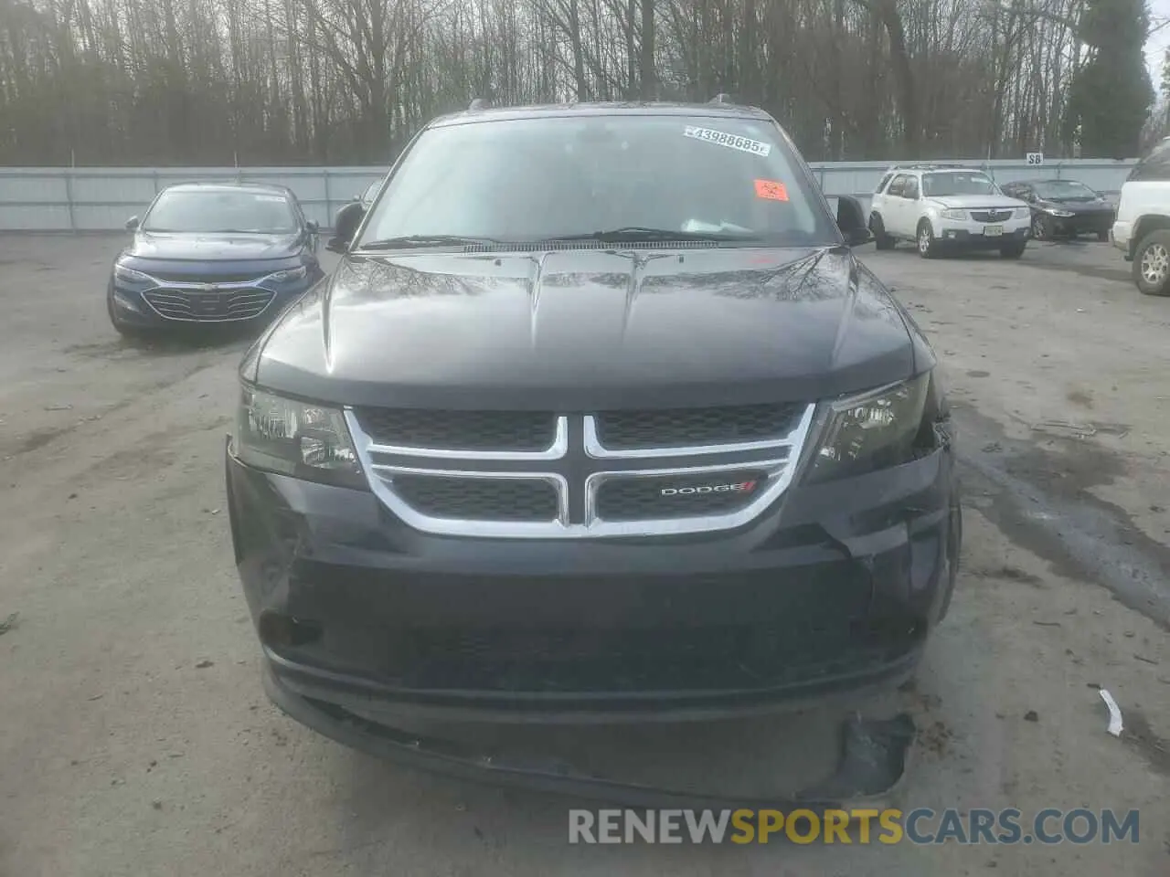 5 Photograph of a damaged car 3C4PDCAB4KT864575 DODGE JOURNEY 2019