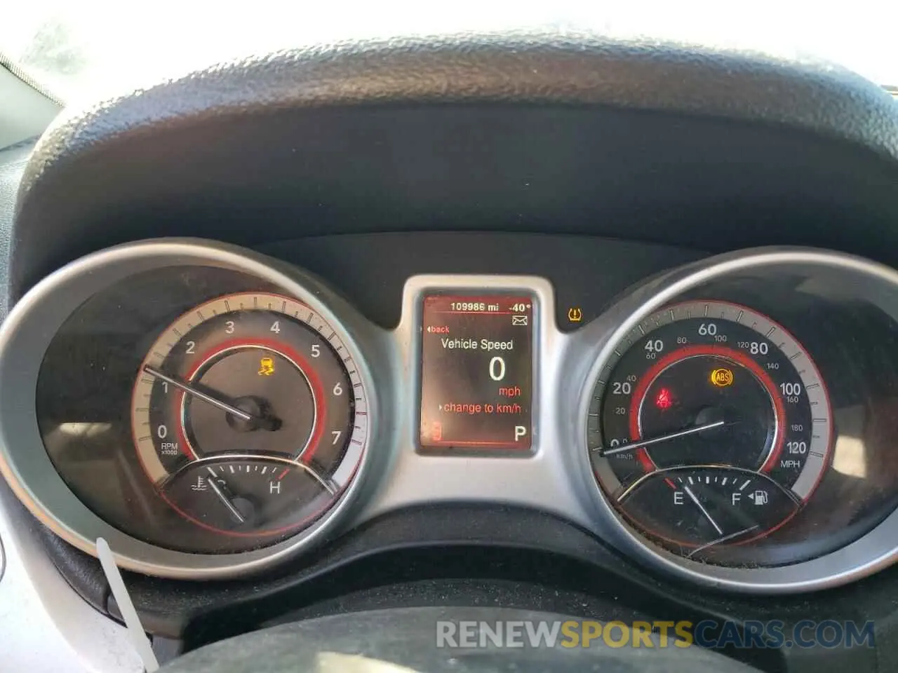 9 Photograph of a damaged car 3C4PDCAB5KT867937 DODGE JOURNEY 2019