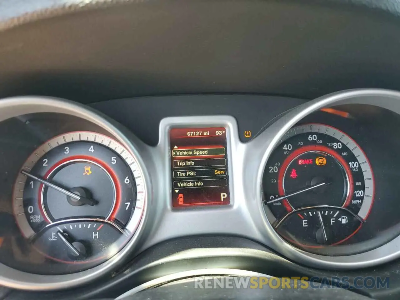 9 Photograph of a damaged car 3C4PDCAB6KT751081 DODGE JOURNEY 2019