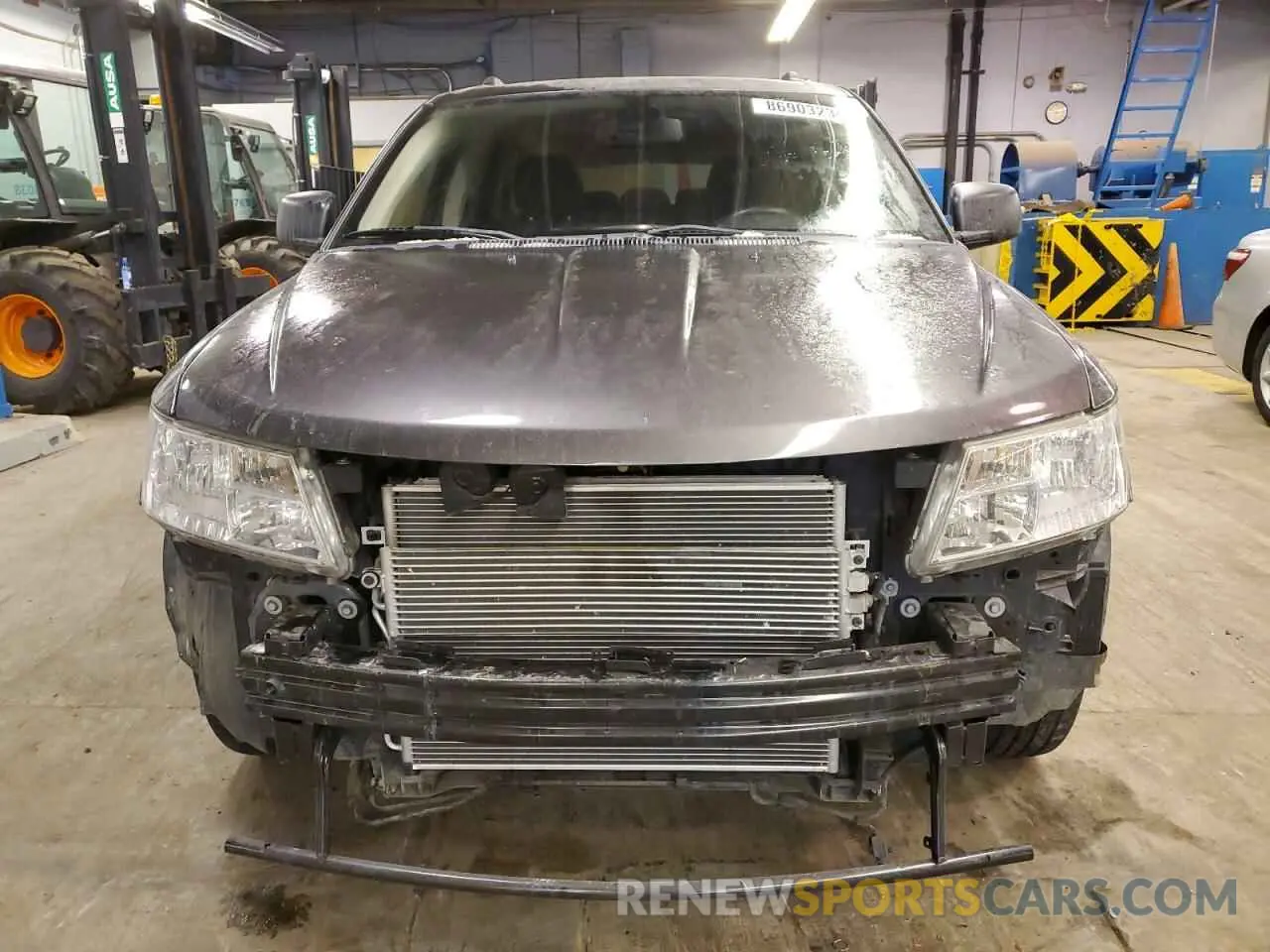 5 Photograph of a damaged car 3C4PDCAB6KT751470 DODGE JOURNEY 2019