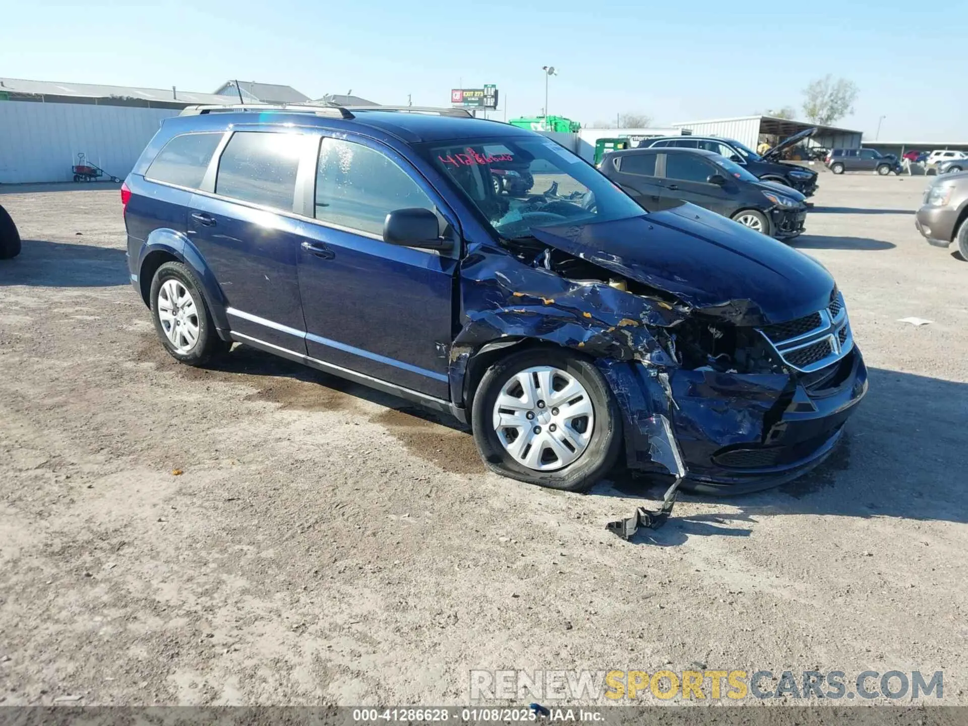 1 Photograph of a damaged car 3C4PDCAB6KT868319 DODGE JOURNEY 2019