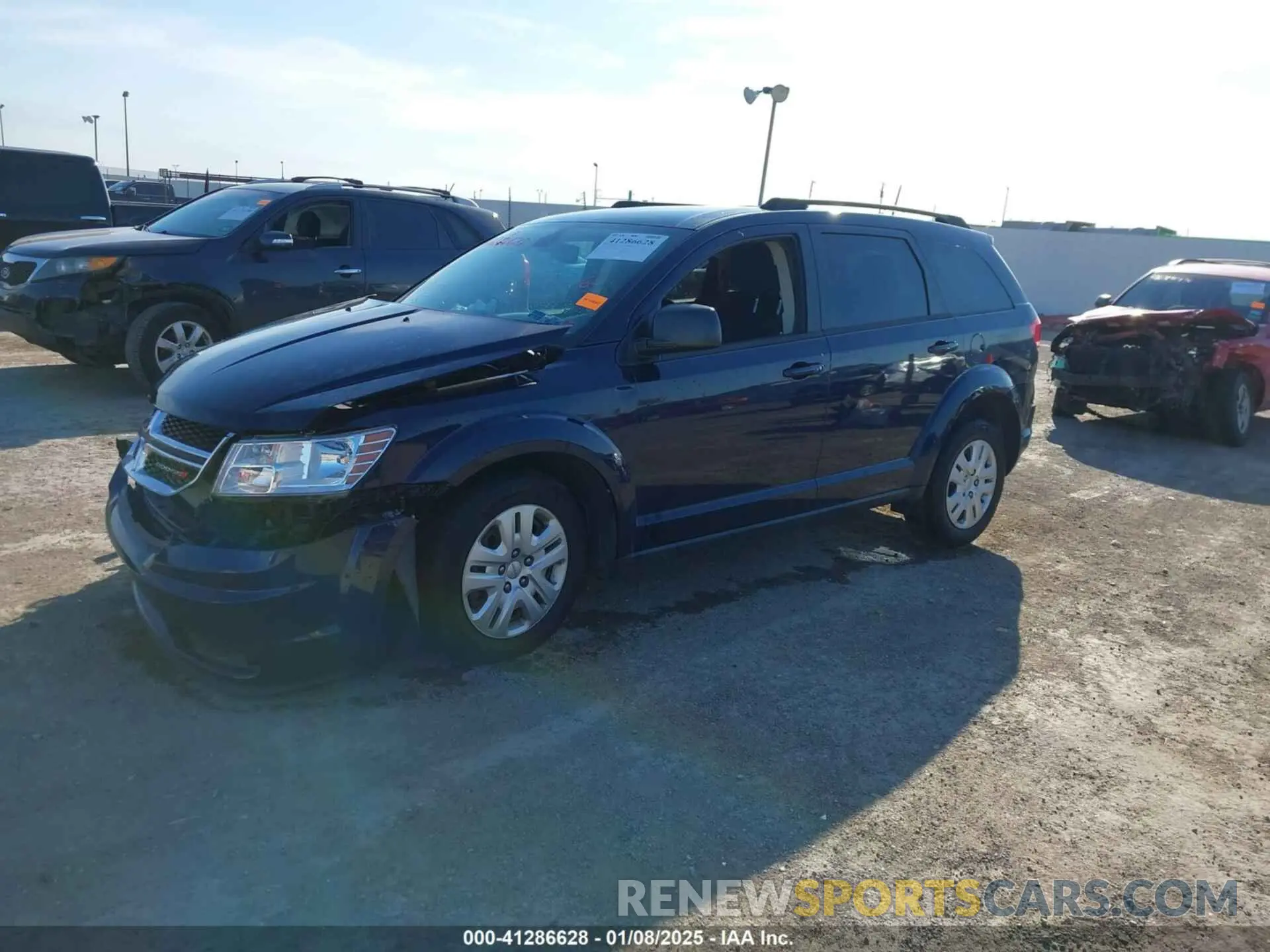 2 Photograph of a damaged car 3C4PDCAB6KT868319 DODGE JOURNEY 2019