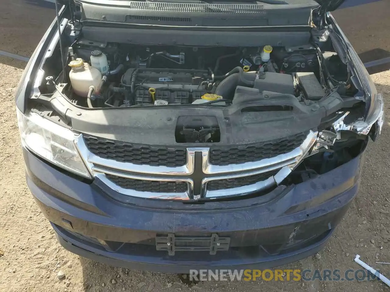 13 Photograph of a damaged car 3C4PDCAB7KT744298 DODGE JOURNEY 2019