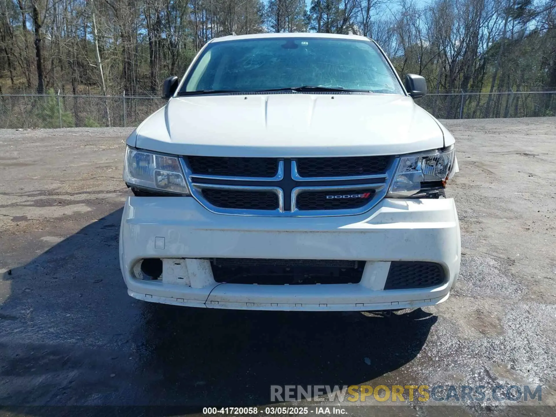 6 Photograph of a damaged car 3C4PDCAB9KT872316 DODGE JOURNEY 2019