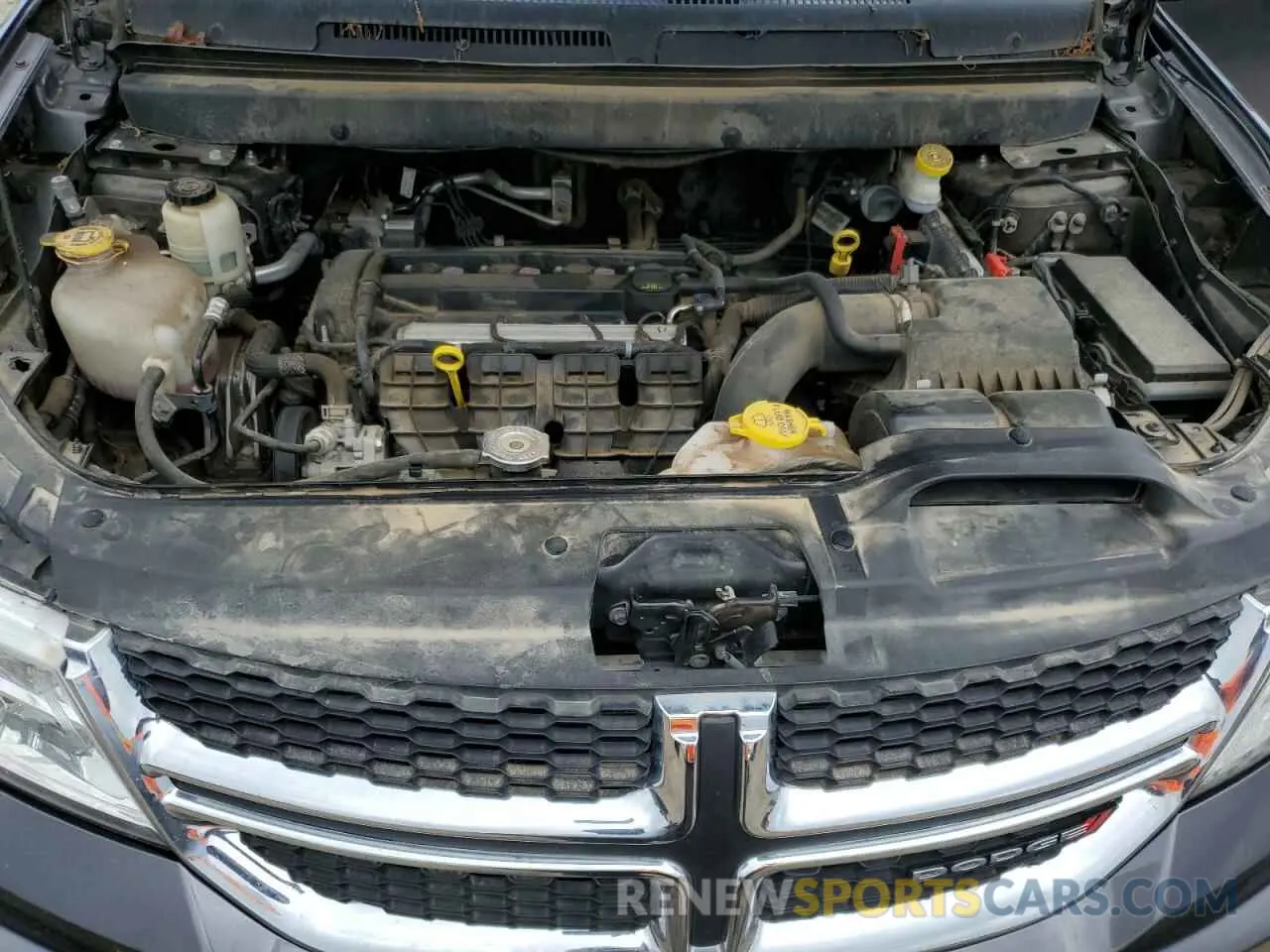 11 Photograph of a damaged car 3C4PDCABXKT860935 DODGE JOURNEY 2019