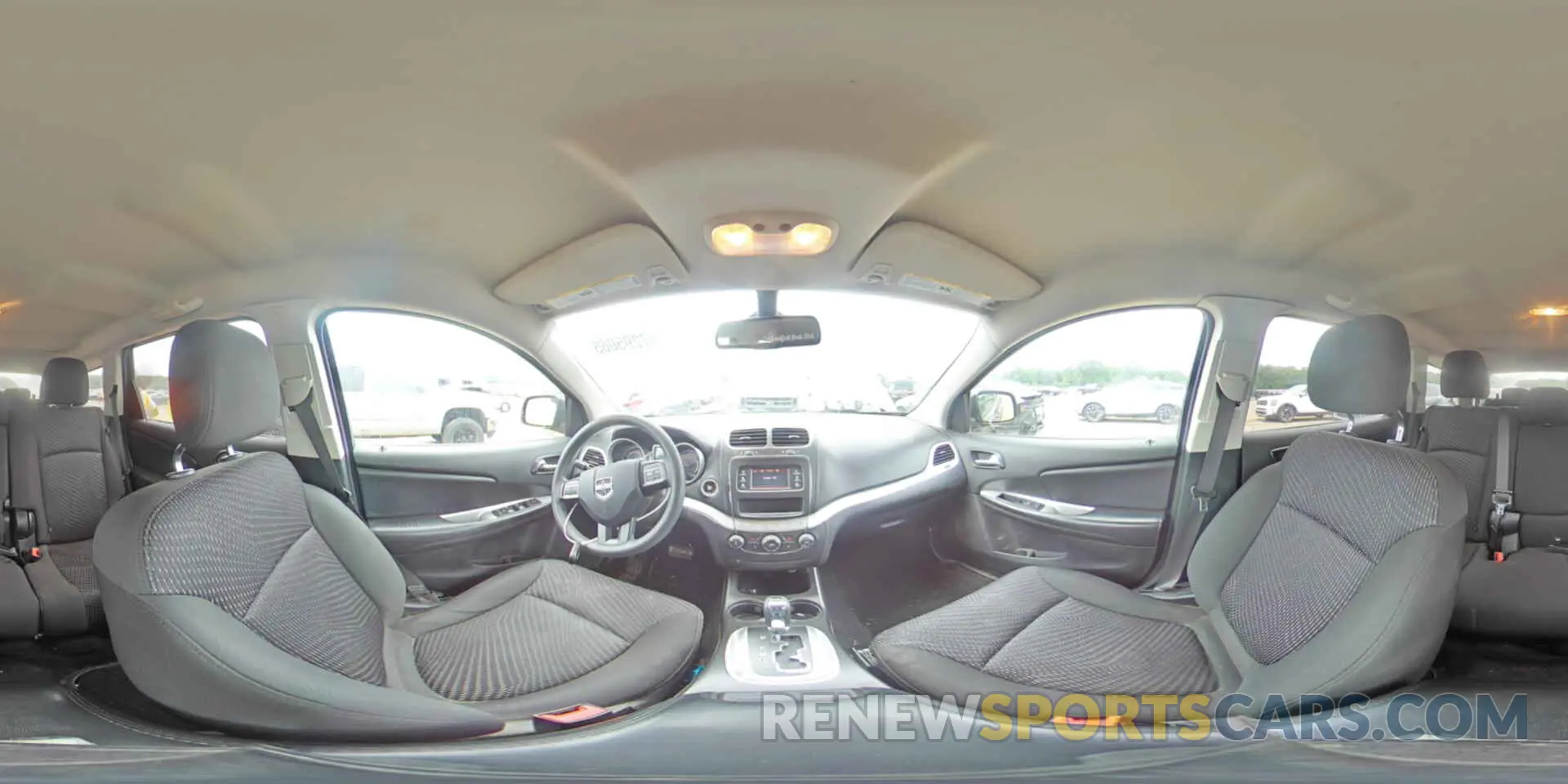 14 Photograph of a damaged car 3C4PDCABXKT860935 DODGE JOURNEY 2019