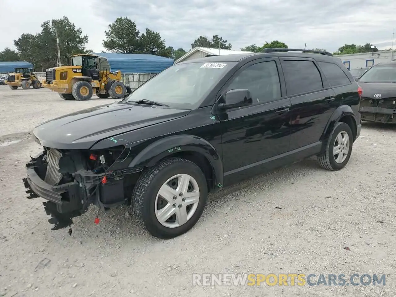 1 Photograph of a damaged car 3C4PDCBB0KT719581 DODGE JOURNEY 2019