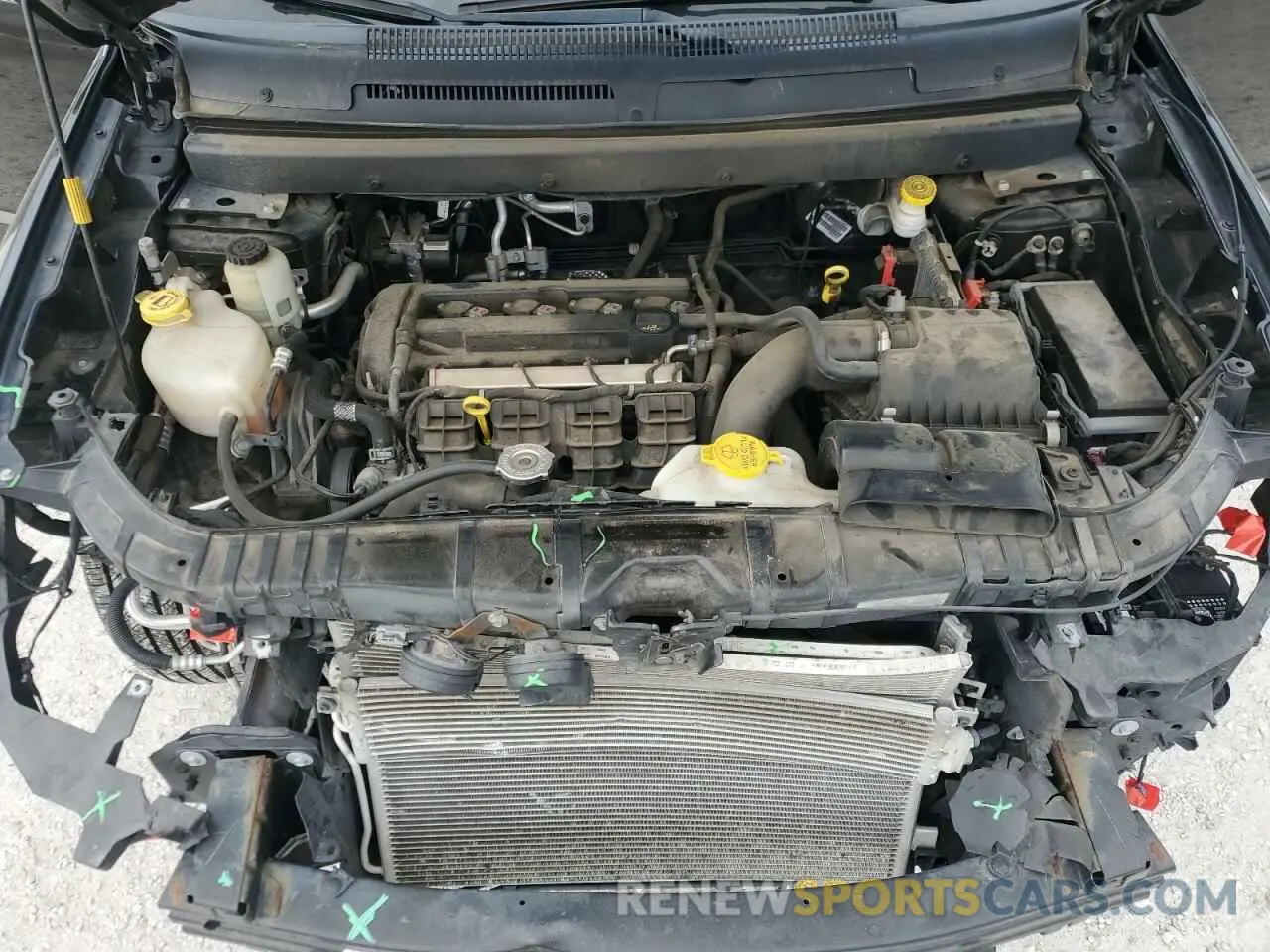 12 Photograph of a damaged car 3C4PDCBB0KT719581 DODGE JOURNEY 2019
