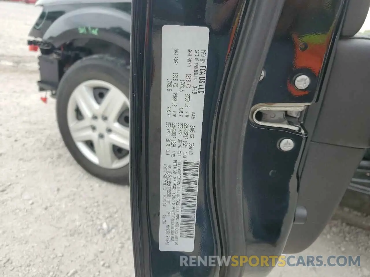 14 Photograph of a damaged car 3C4PDCBB0KT719581 DODGE JOURNEY 2019