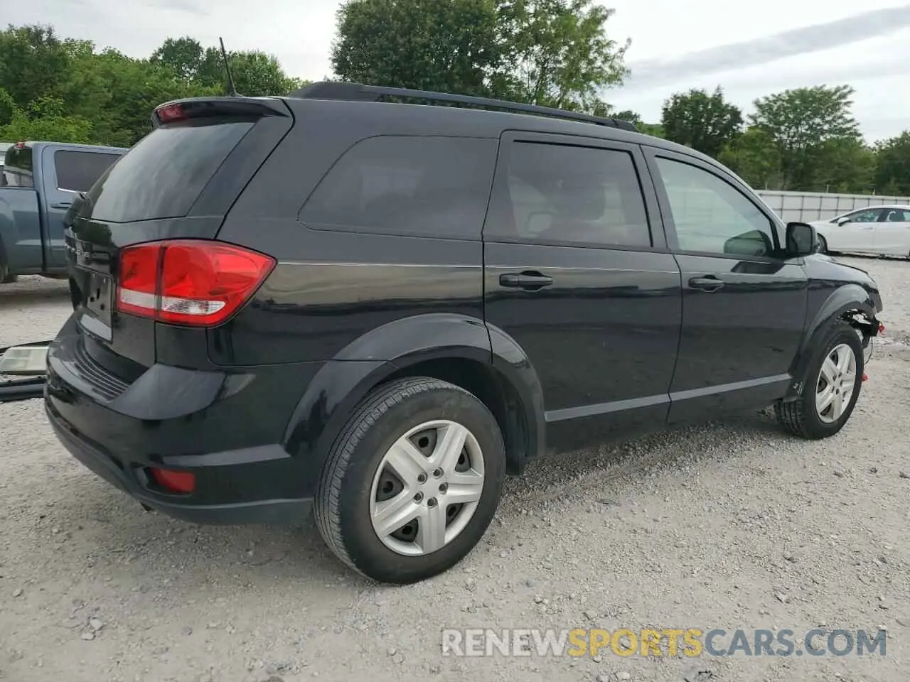 3 Photograph of a damaged car 3C4PDCBB0KT719581 DODGE JOURNEY 2019