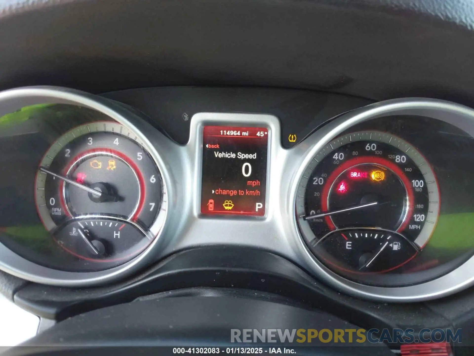 7 Photograph of a damaged car 3C4PDCBB0KT756257 DODGE JOURNEY 2019