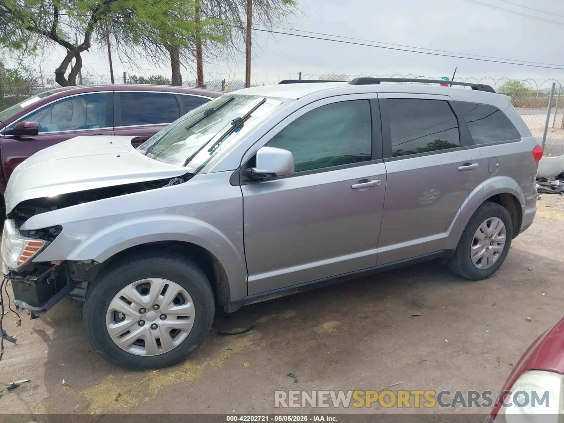 15 Photograph of a damaged car 3C4PDCBB0KT798928 DODGE JOURNEY 2019