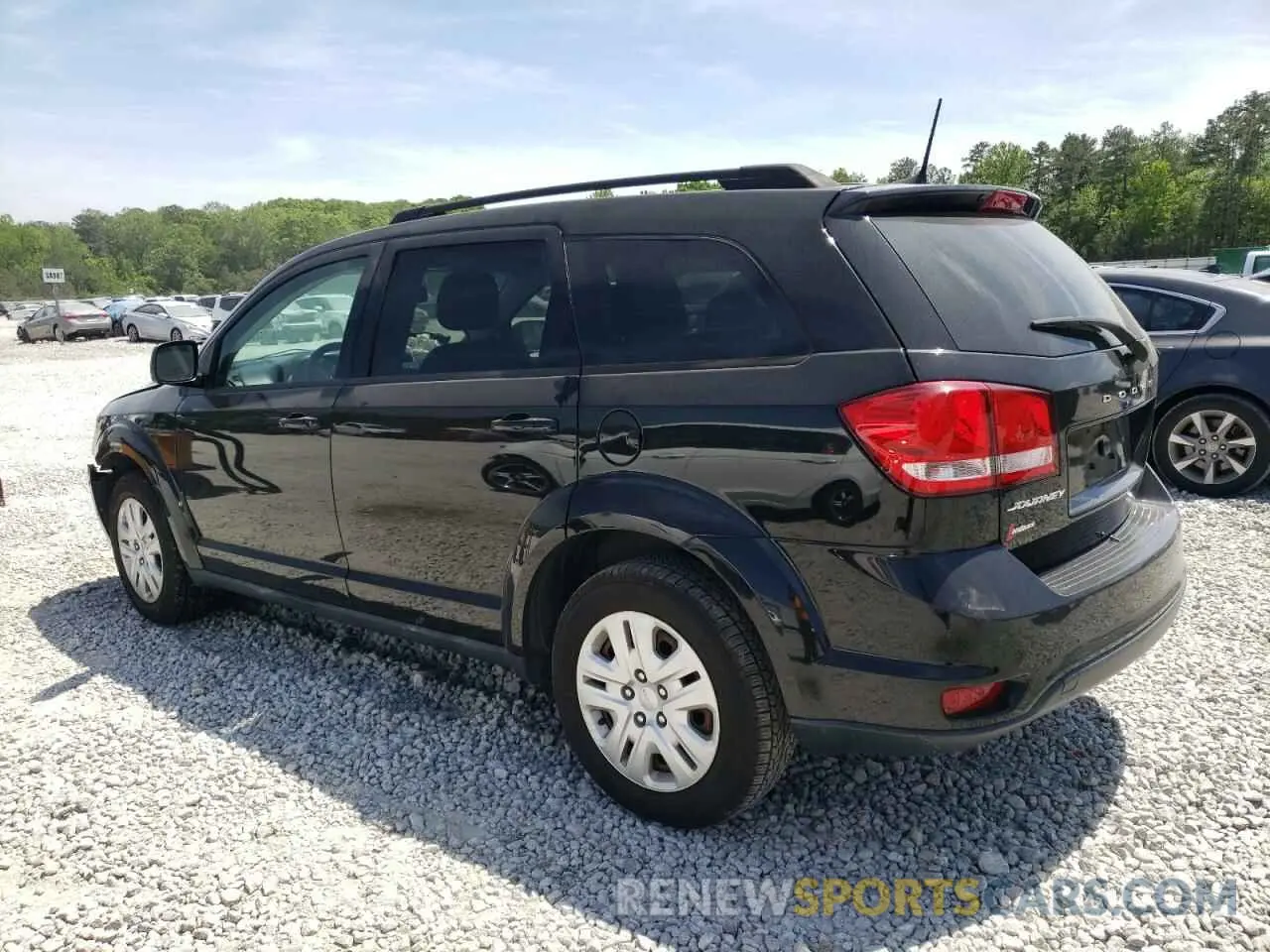 2 Photograph of a damaged car 3C4PDCBB0KT810592 DODGE JOURNEY 2019