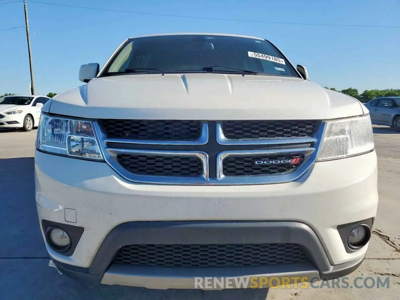 5 Photograph of a damaged car 3C4PDCBB0KT816263 DODGE JOURNEY 2019