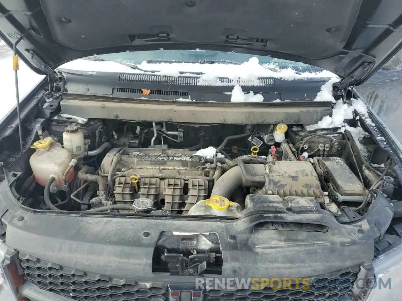 12 Photograph of a damaged car 3C4PDCBB0KT862739 DODGE JOURNEY 2019