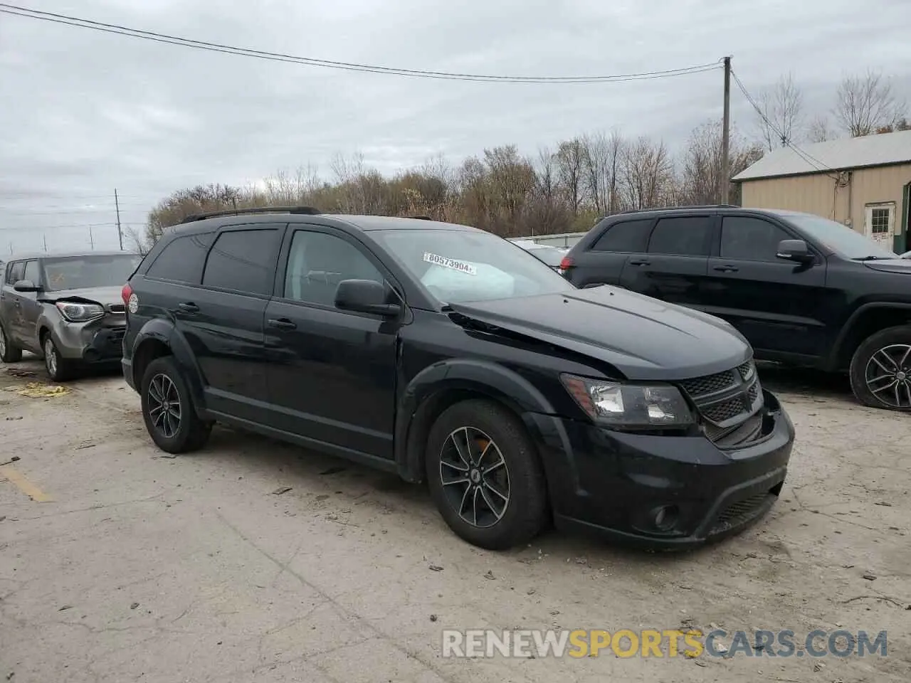 4 Photograph of a damaged car 3C4PDCBB1KT719203 DODGE JOURNEY 2019
